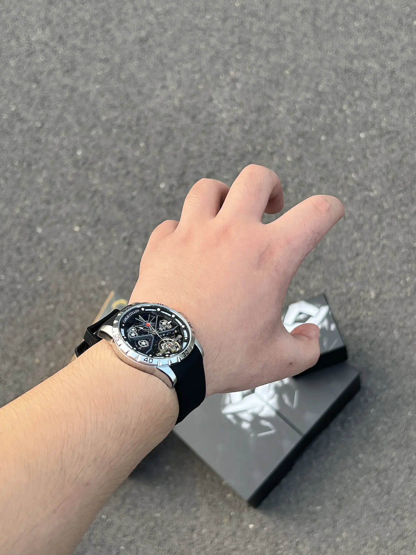 这款机械手表是懂男孩子的浪漫的❗️