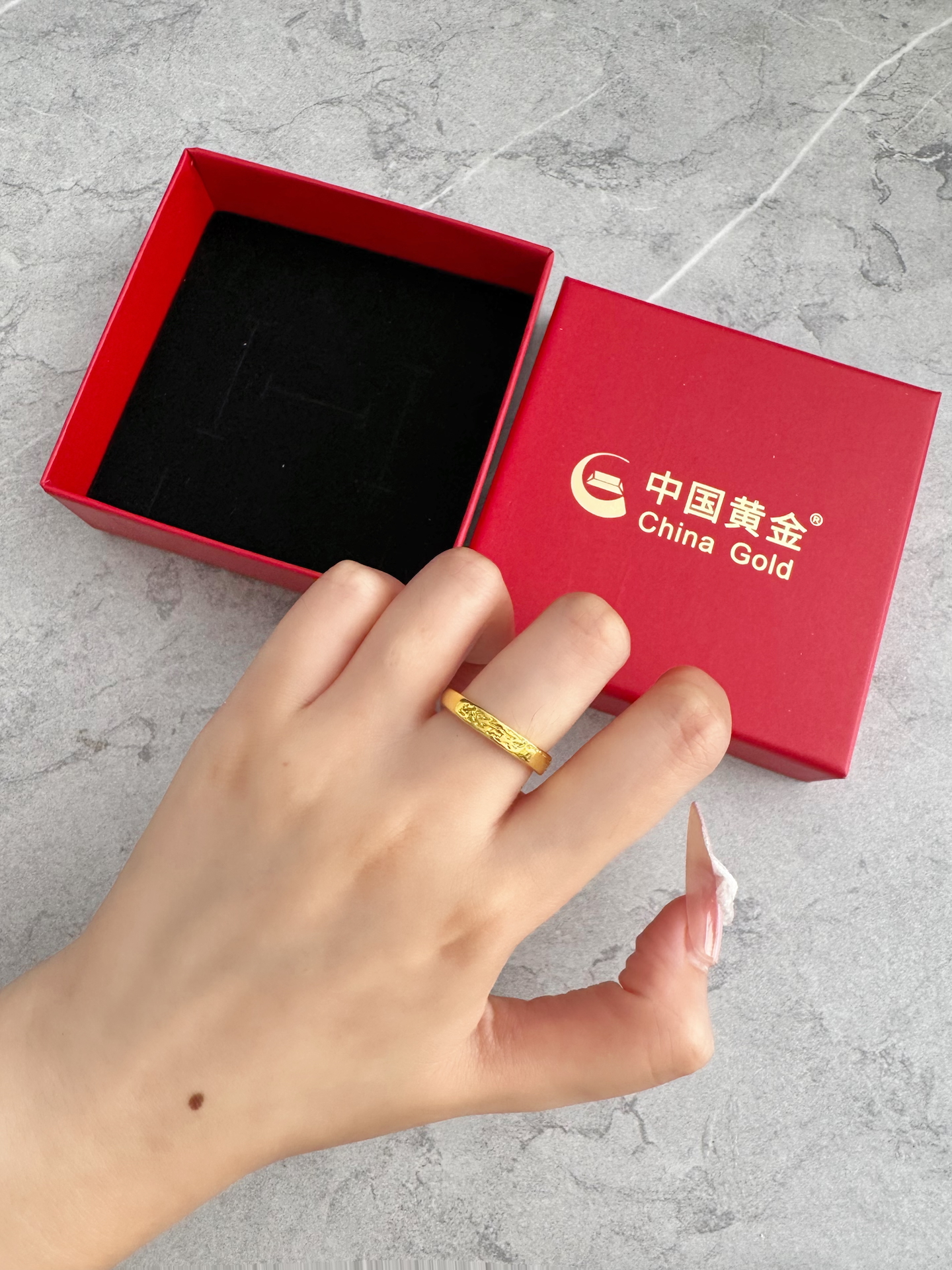 情侣的亮眼配饰🎁