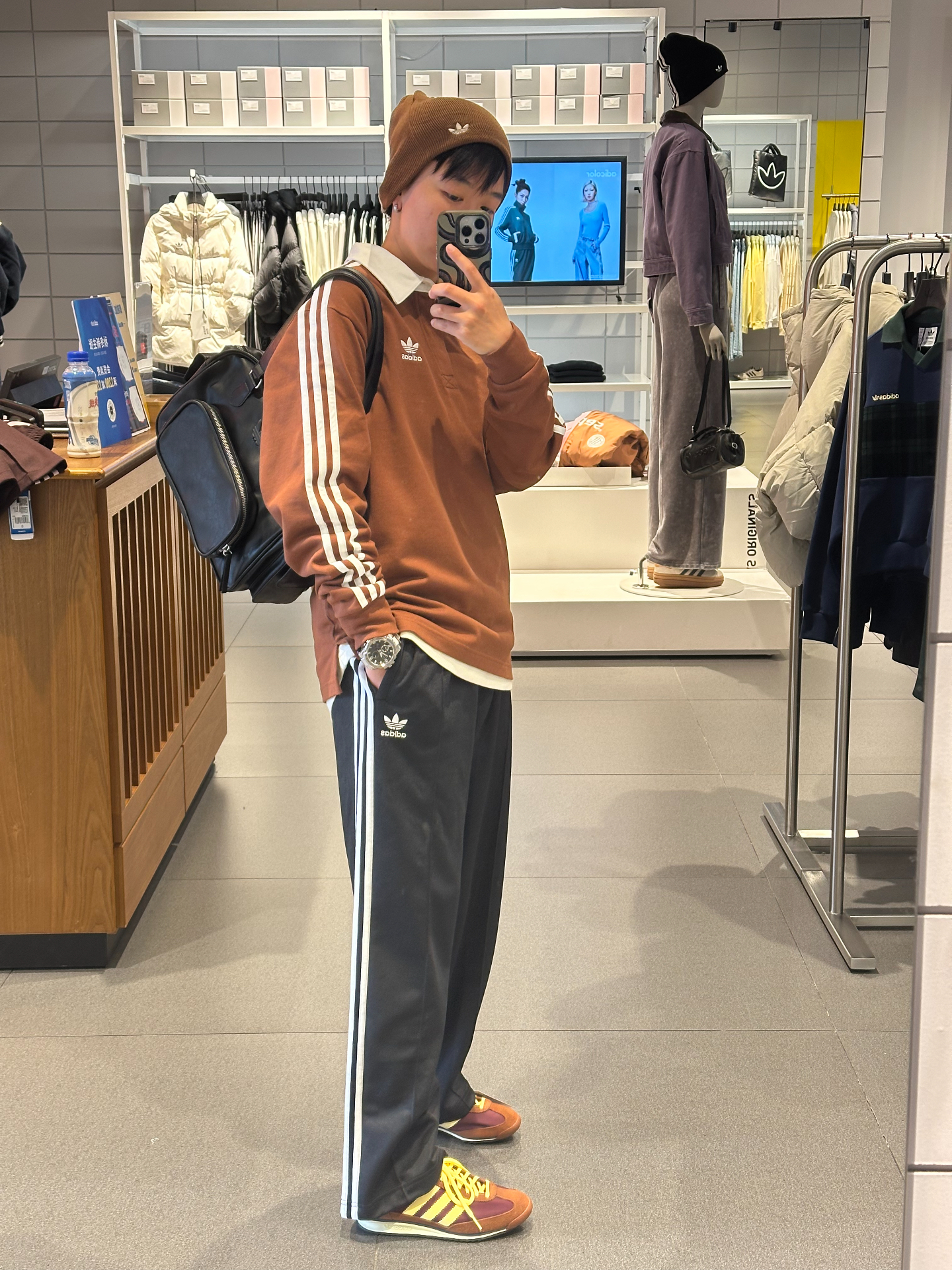 挖到超绝街头风长裤👖