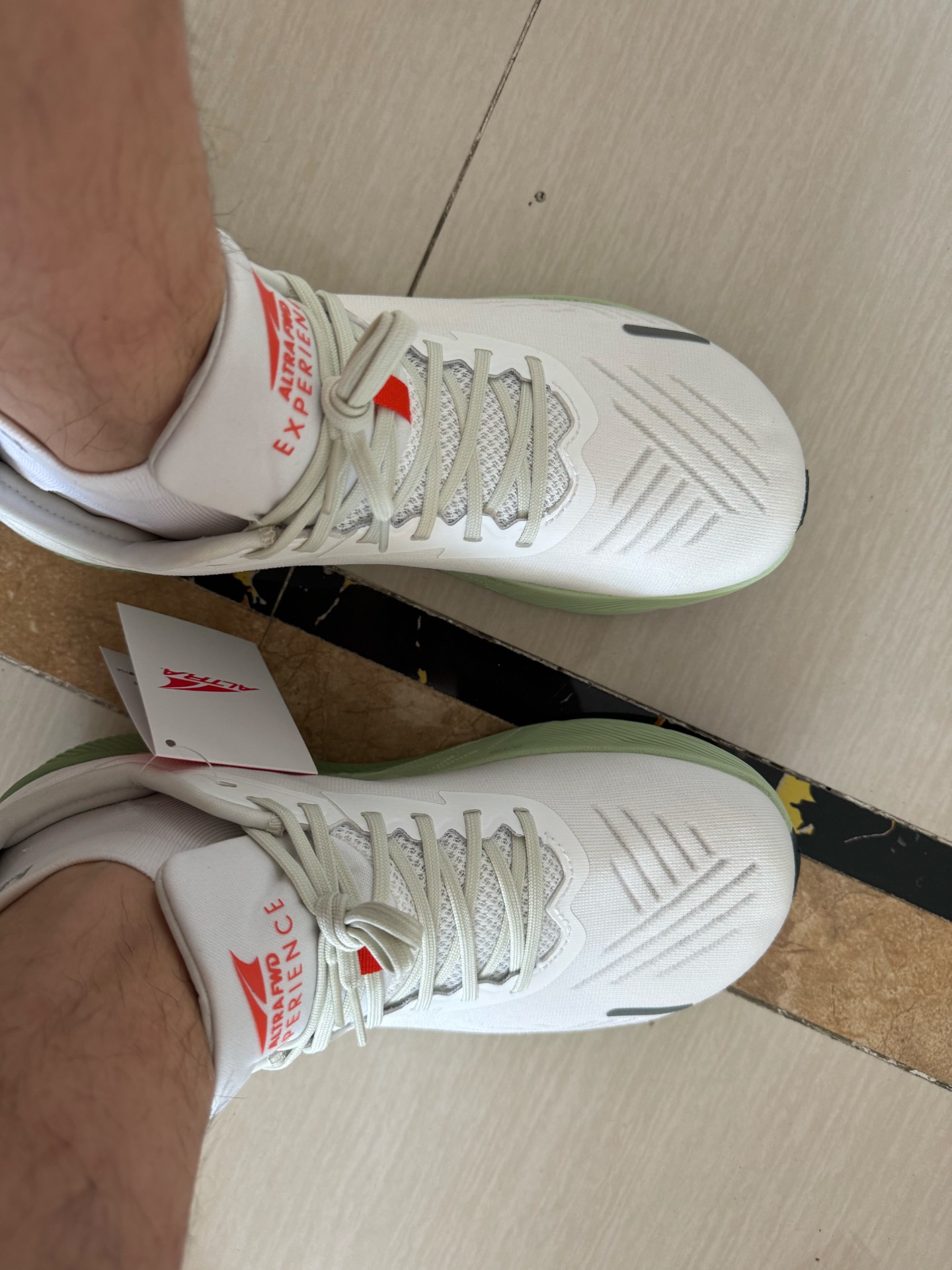 宽脚人士速进！性价比炸裂的跑鞋👟