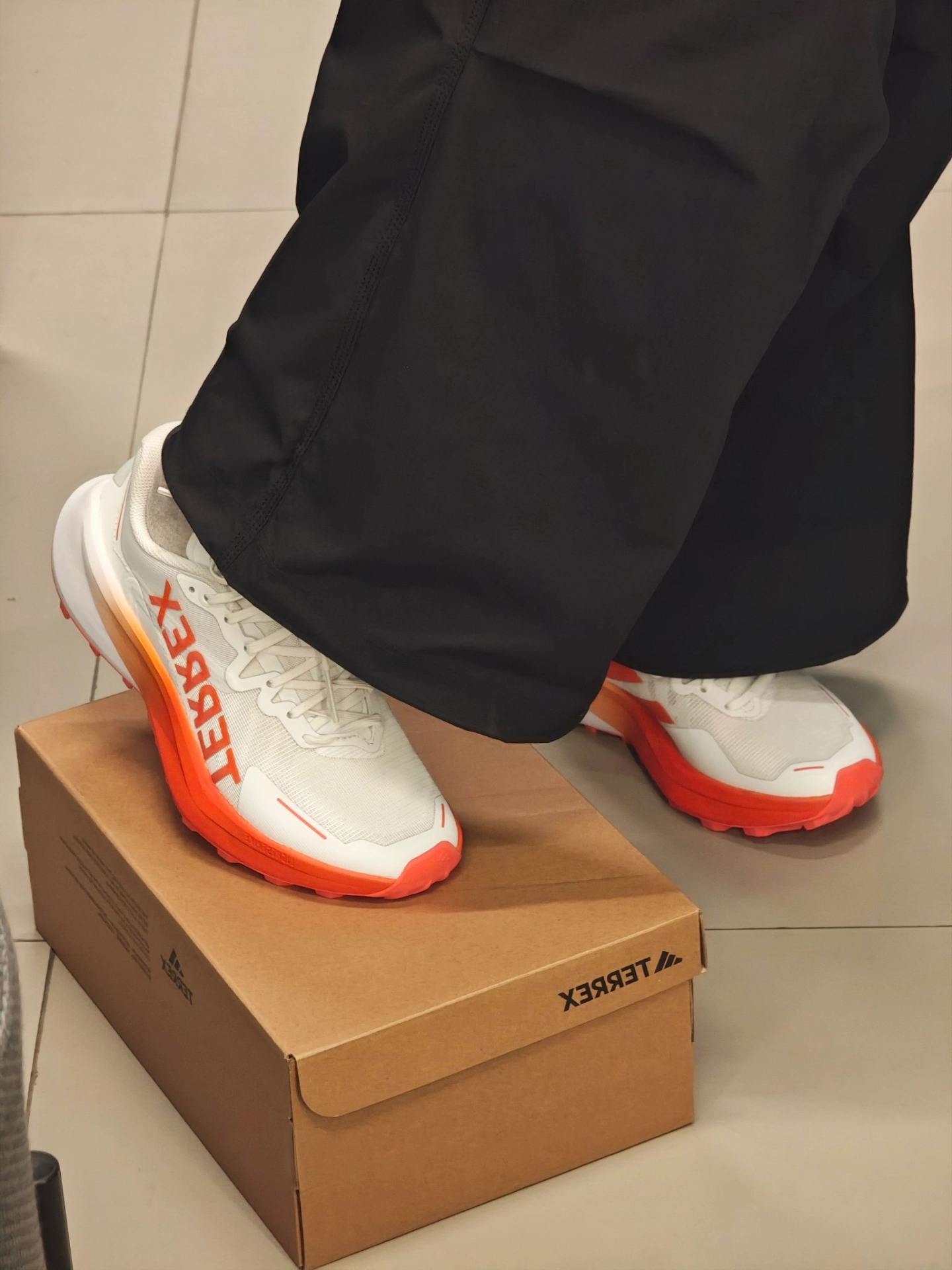 户外情侣的宝藏战靴👟