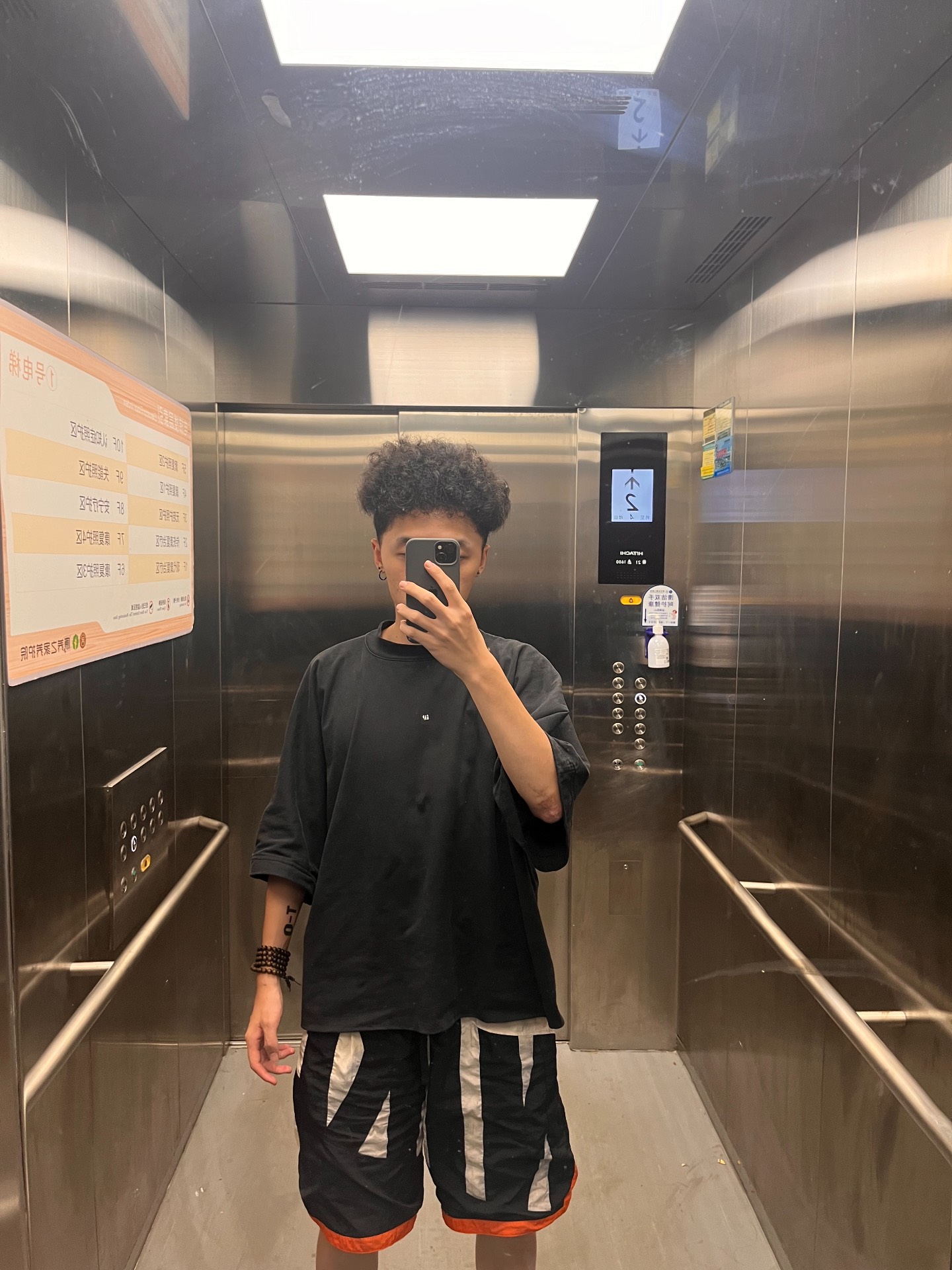 潮男看过来！这件短袖超上镜👕
