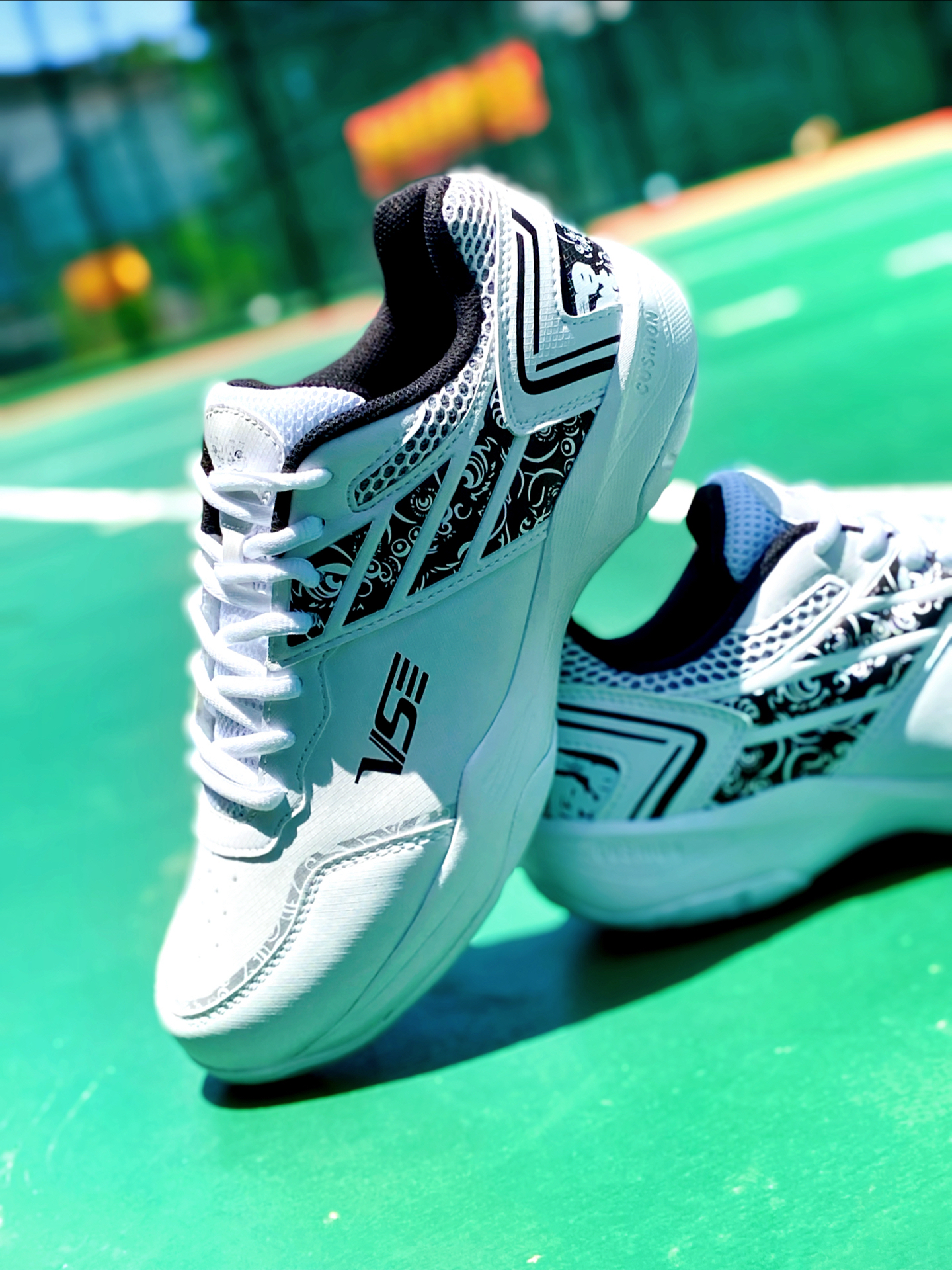🏸第一次买羽毛球鞋丨除了打球,日常穿好像也可以 ~