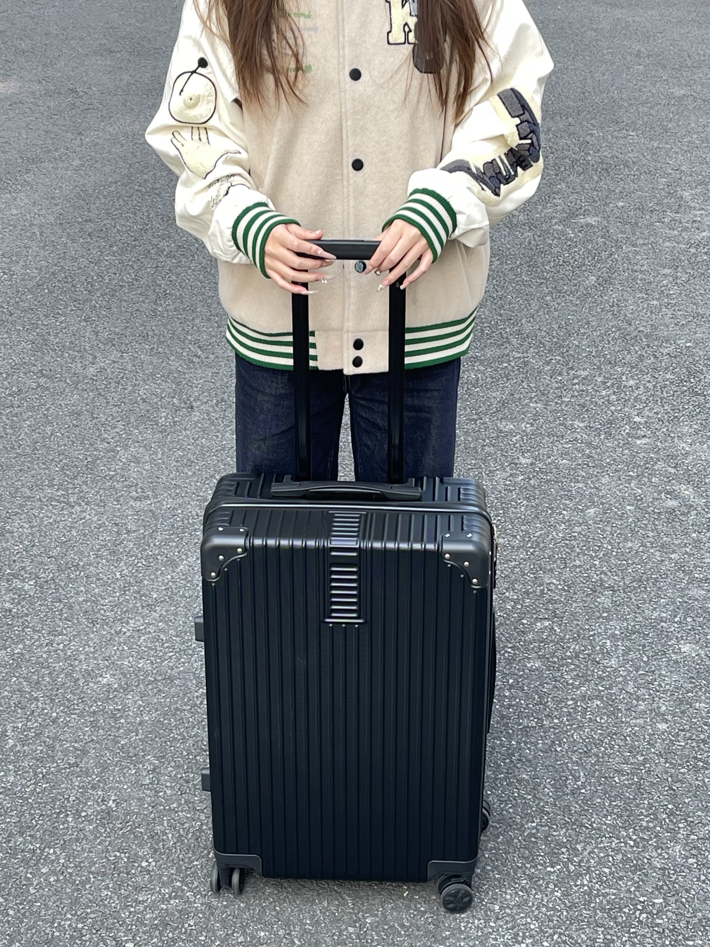 我趣介个箱子也泰高级了吧…