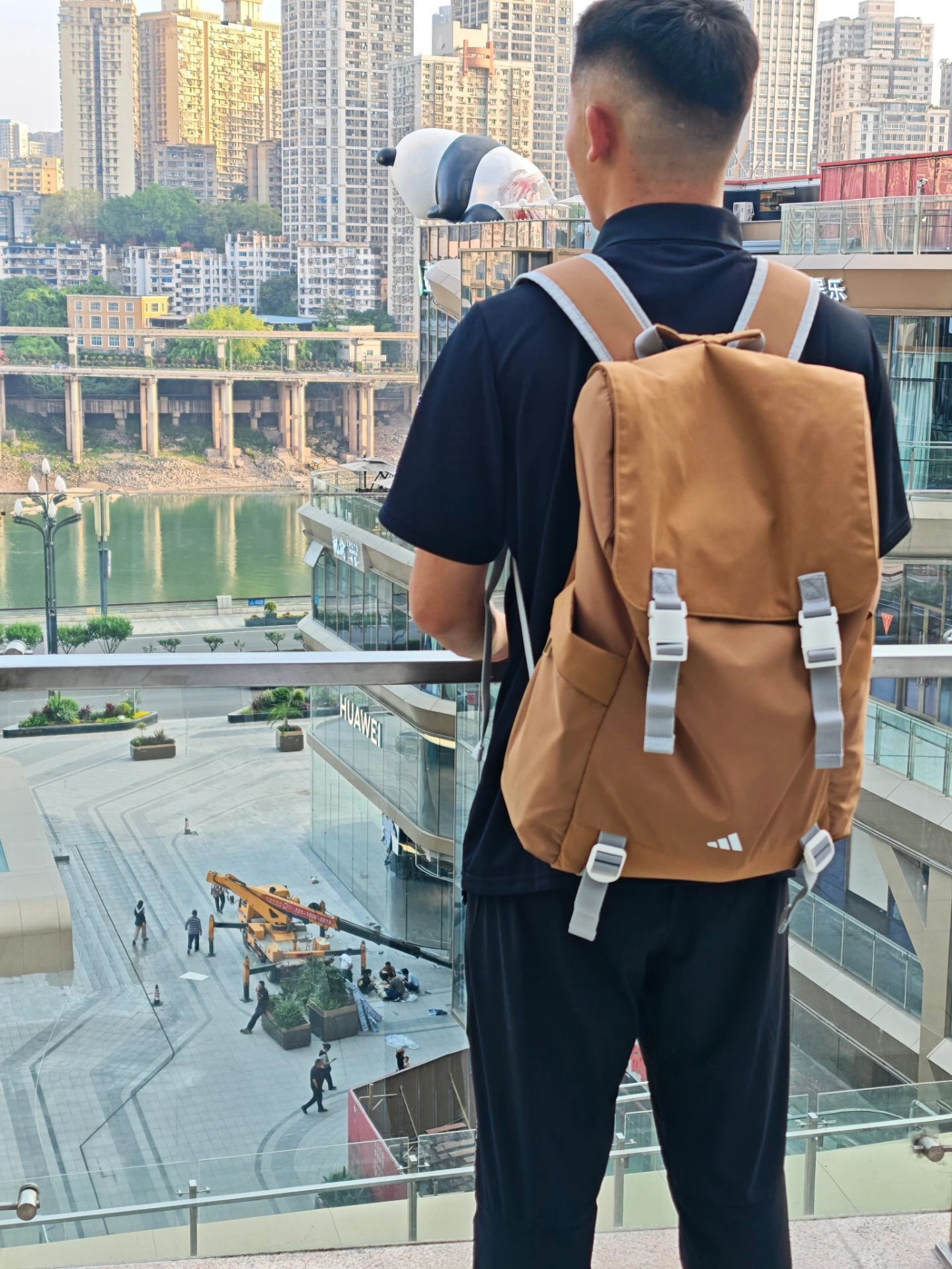 打工人旅游er,这款双肩包真的可!
