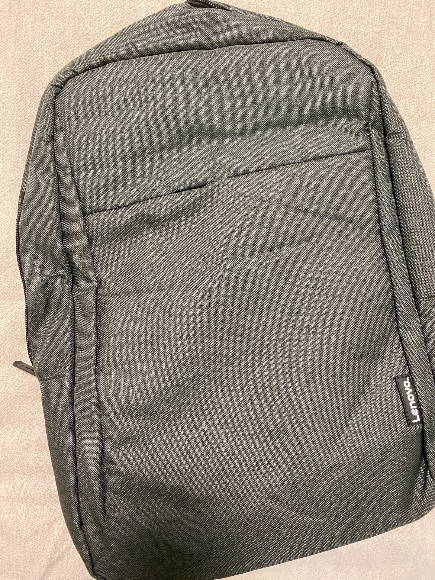 🎒 超实用的百搭双肩包