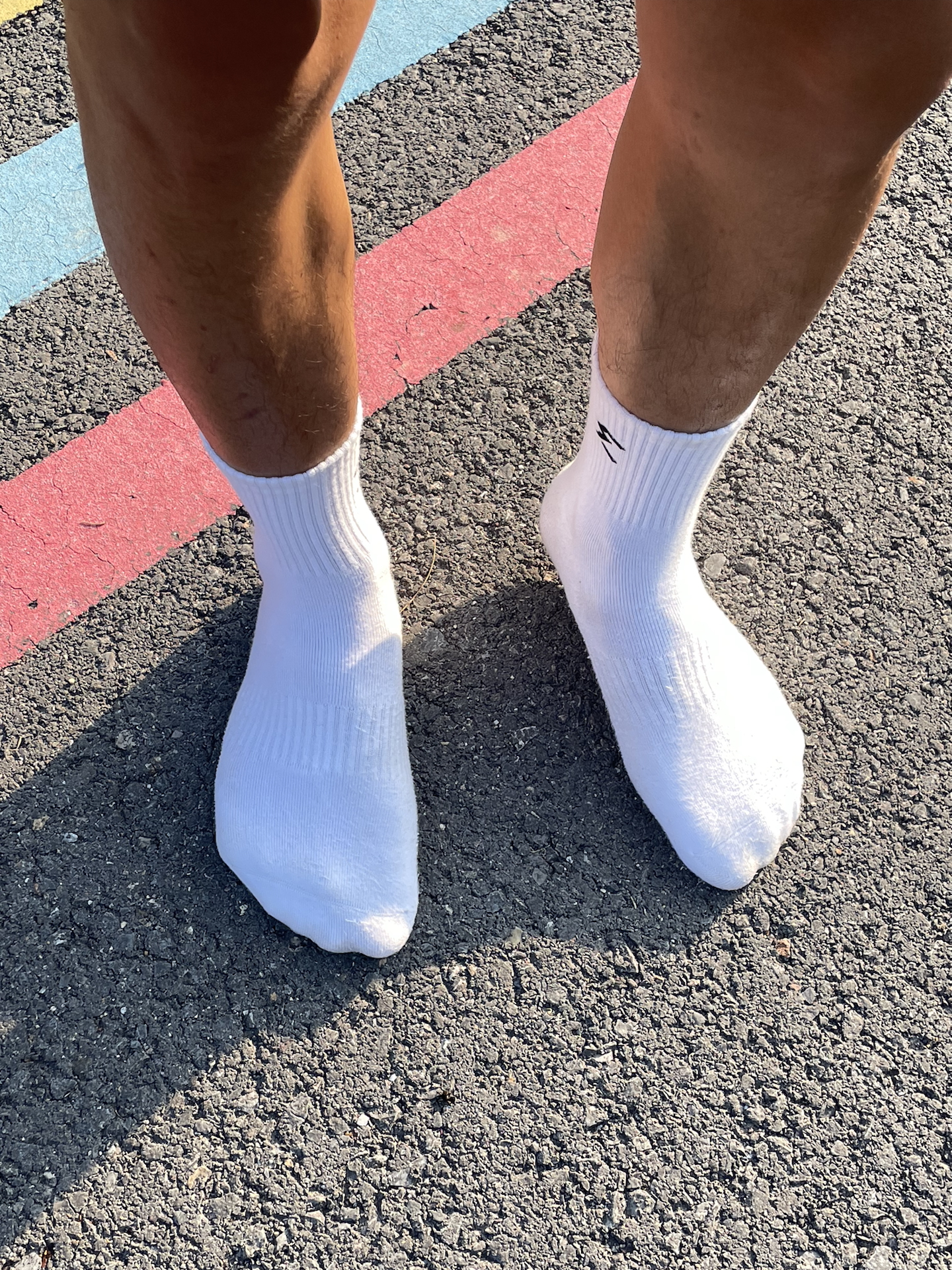 挖到宝啦！这双白袜子也忒百搭了👟