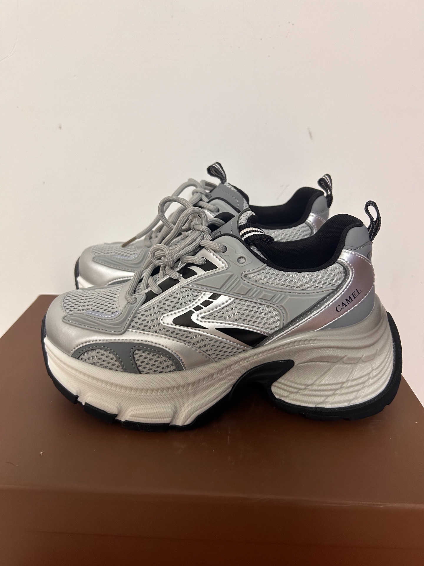 小个子姐妹看过来！显高又百搭的鞋子👟