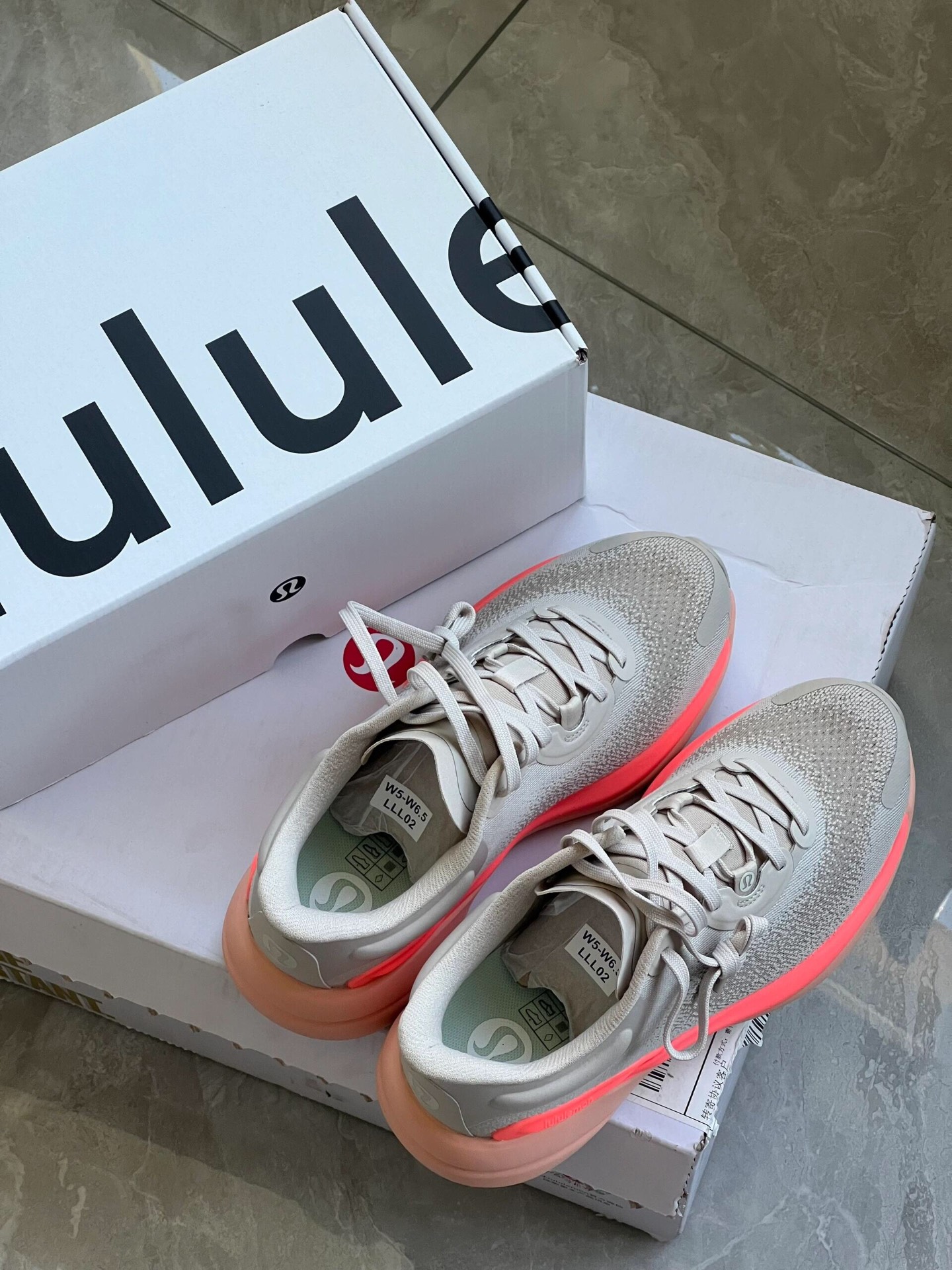 运动女孩的夏日宝藏战靴👟