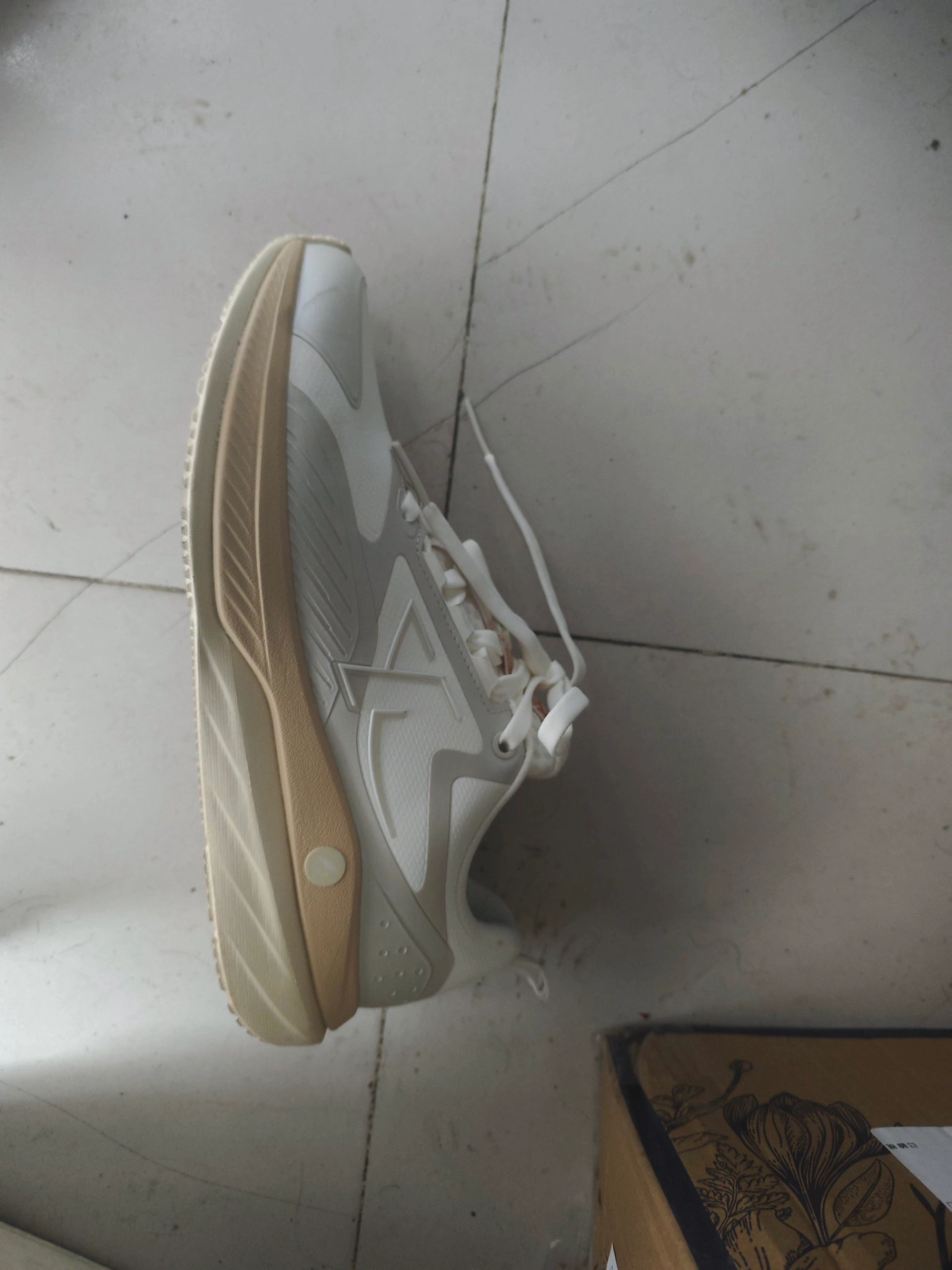 慢跑人士必备高性价比宝藏跑鞋！