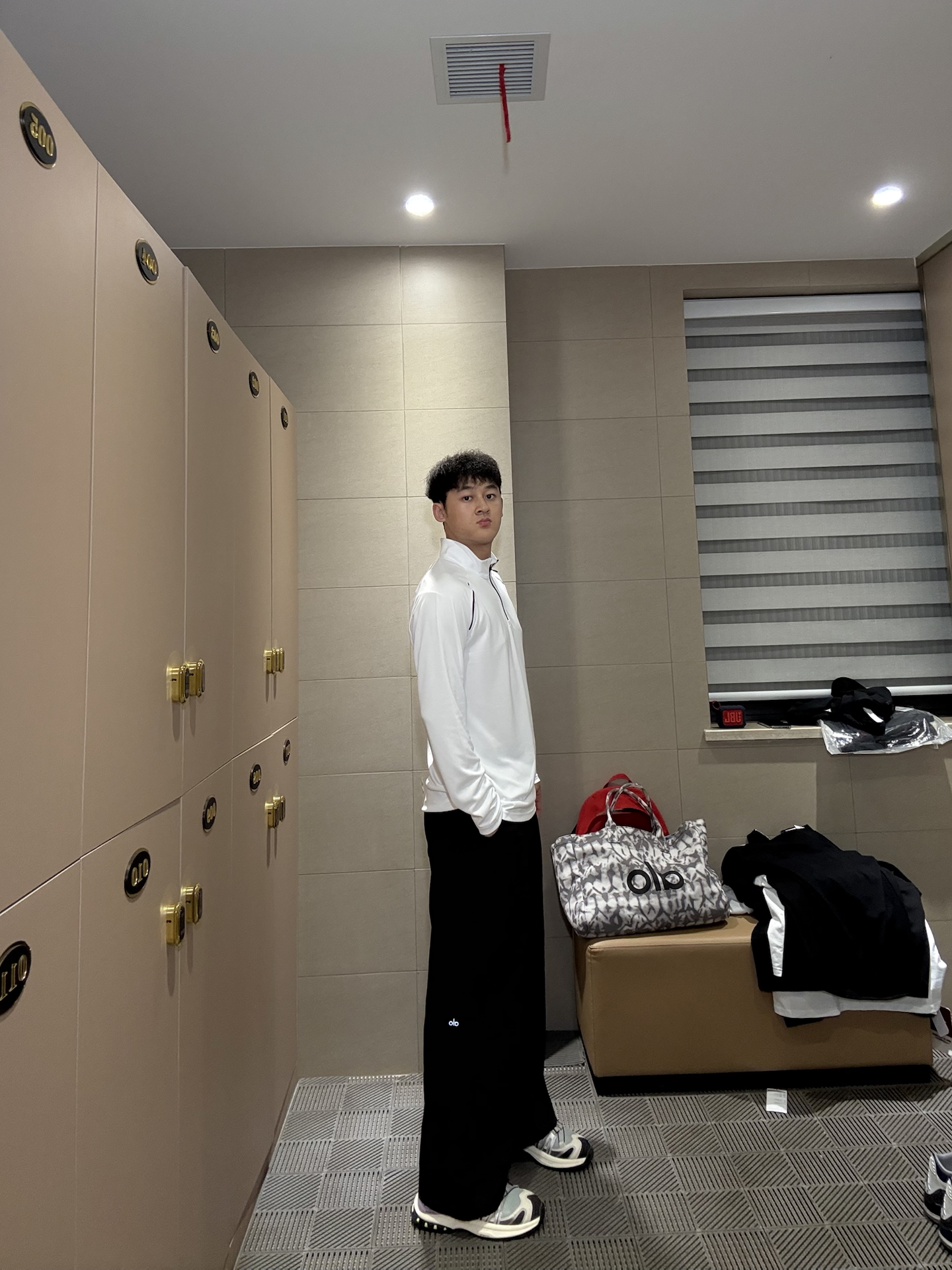 适合运动男孩的长裤👖