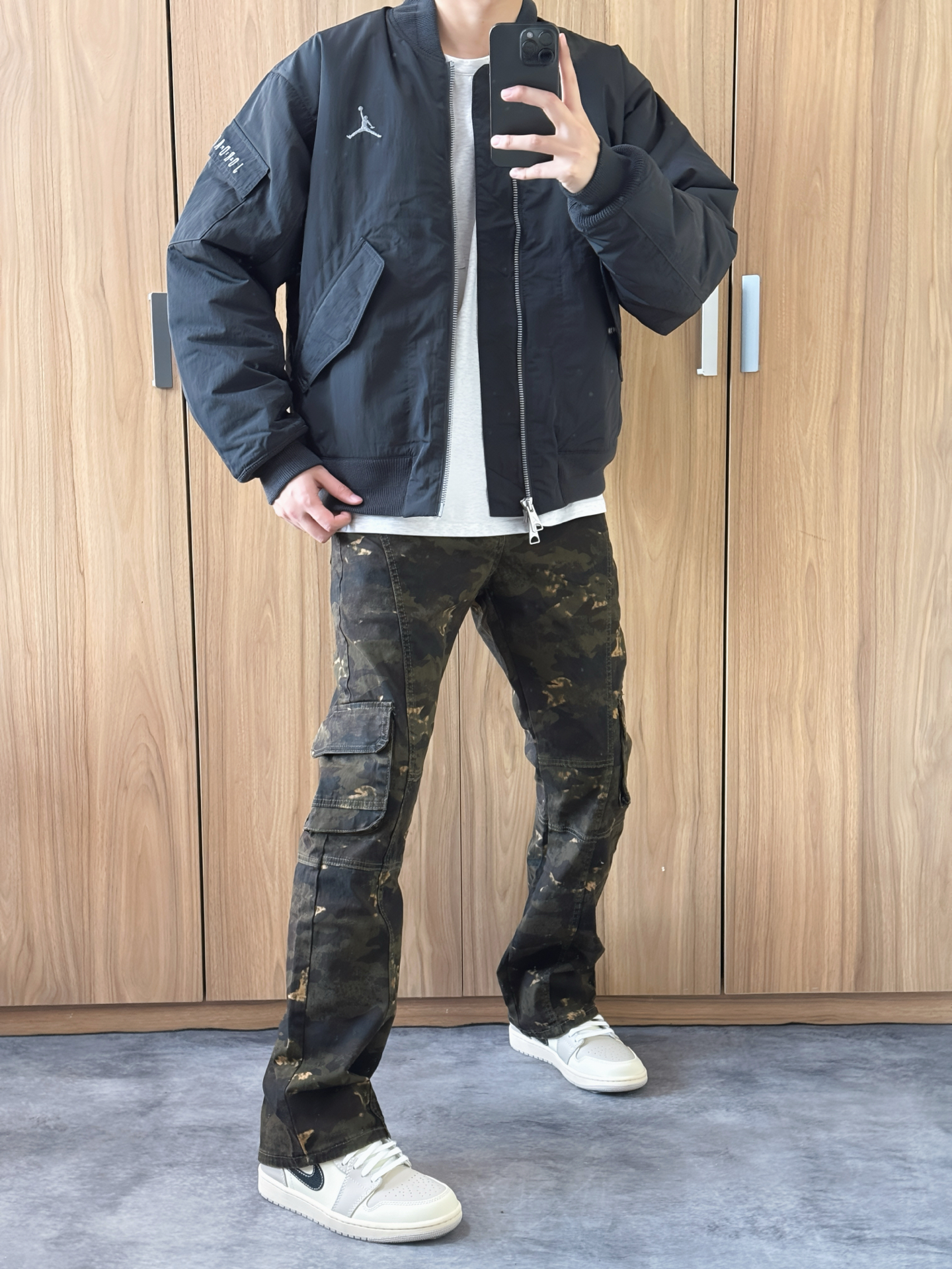 复古帅气穿搭，春季氛围感拉满👔