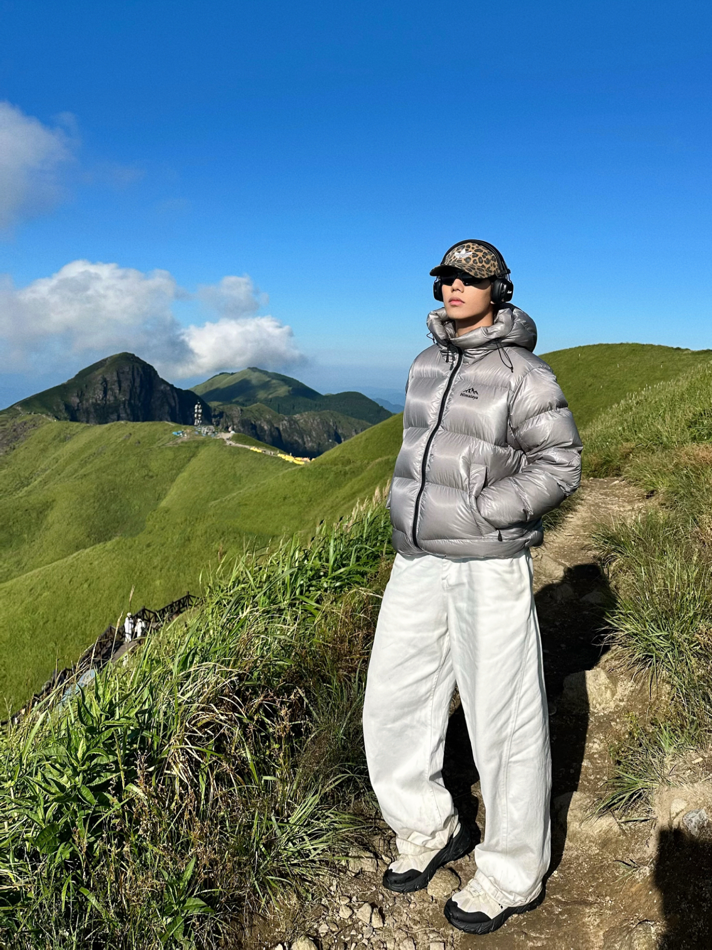 爬山氛围感被这顶豹纹帽拿捏死了⛰️