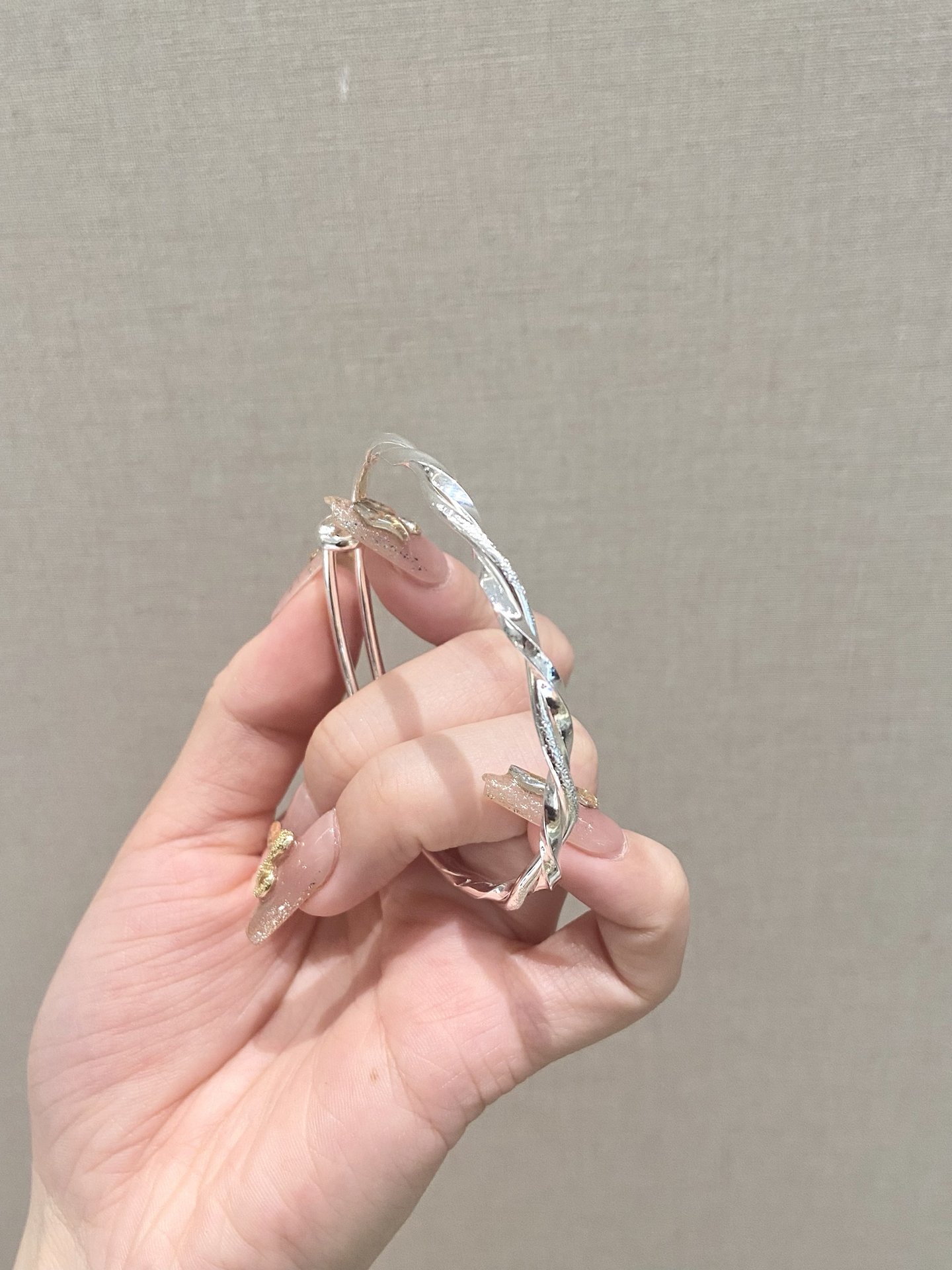 莫比乌斯环银镯选它?