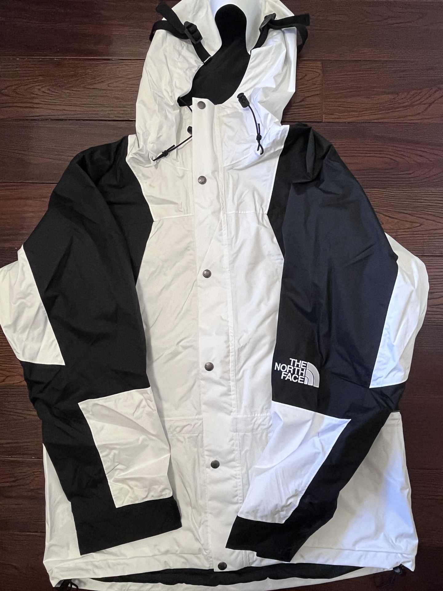 户外“神衣”登场，风雨都得“靠边站”🌪️