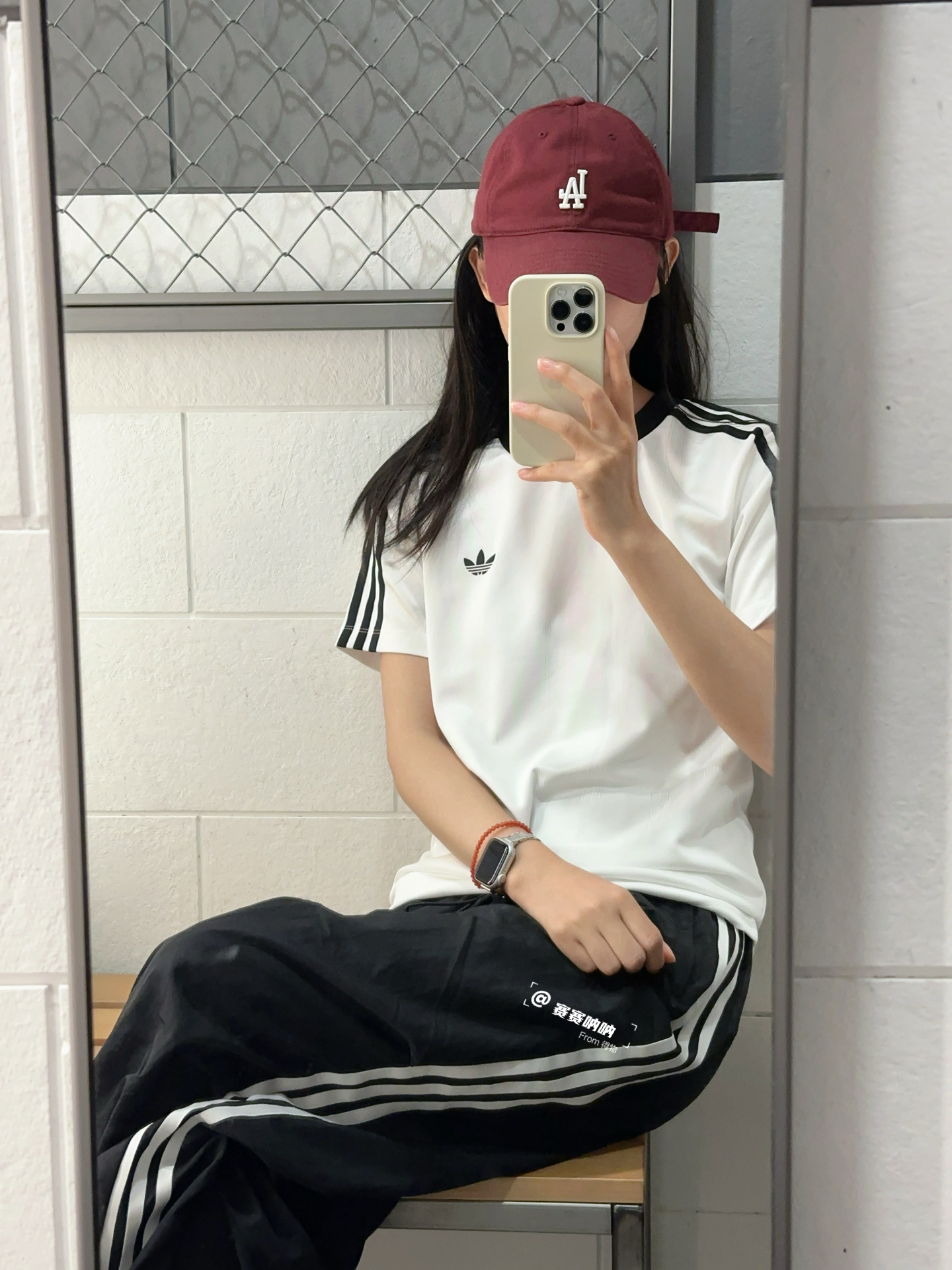 跟着Jennie学穿搭，我找到了本命裤👖