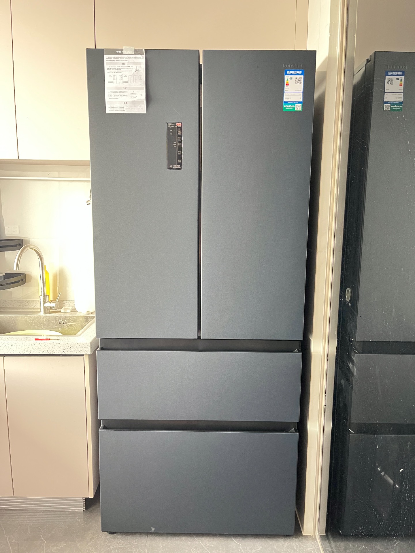 租房党看！这冰箱适配我家厨房