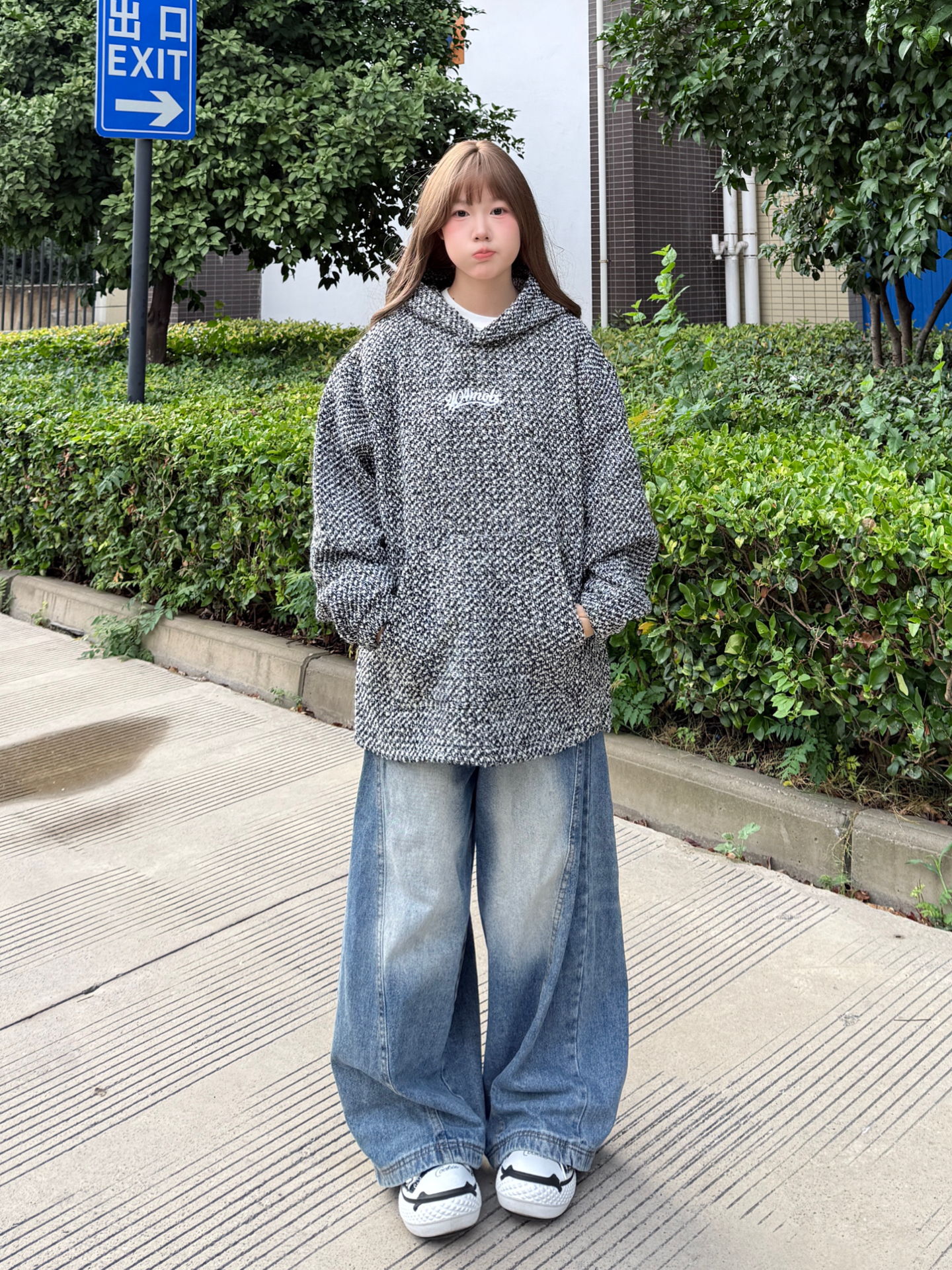 小个子也能hold住的宽松卫衣