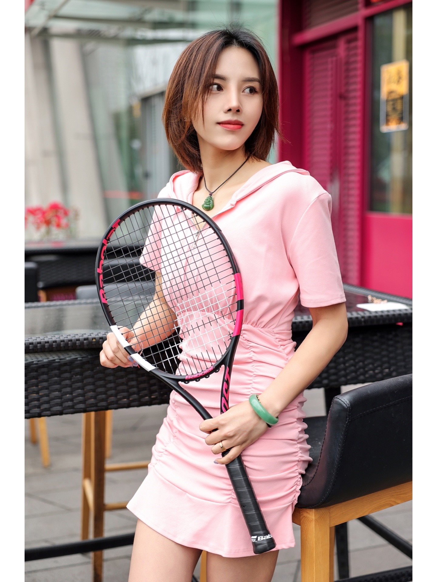 “挖到宝！网球少女的梦中情拍🎾”