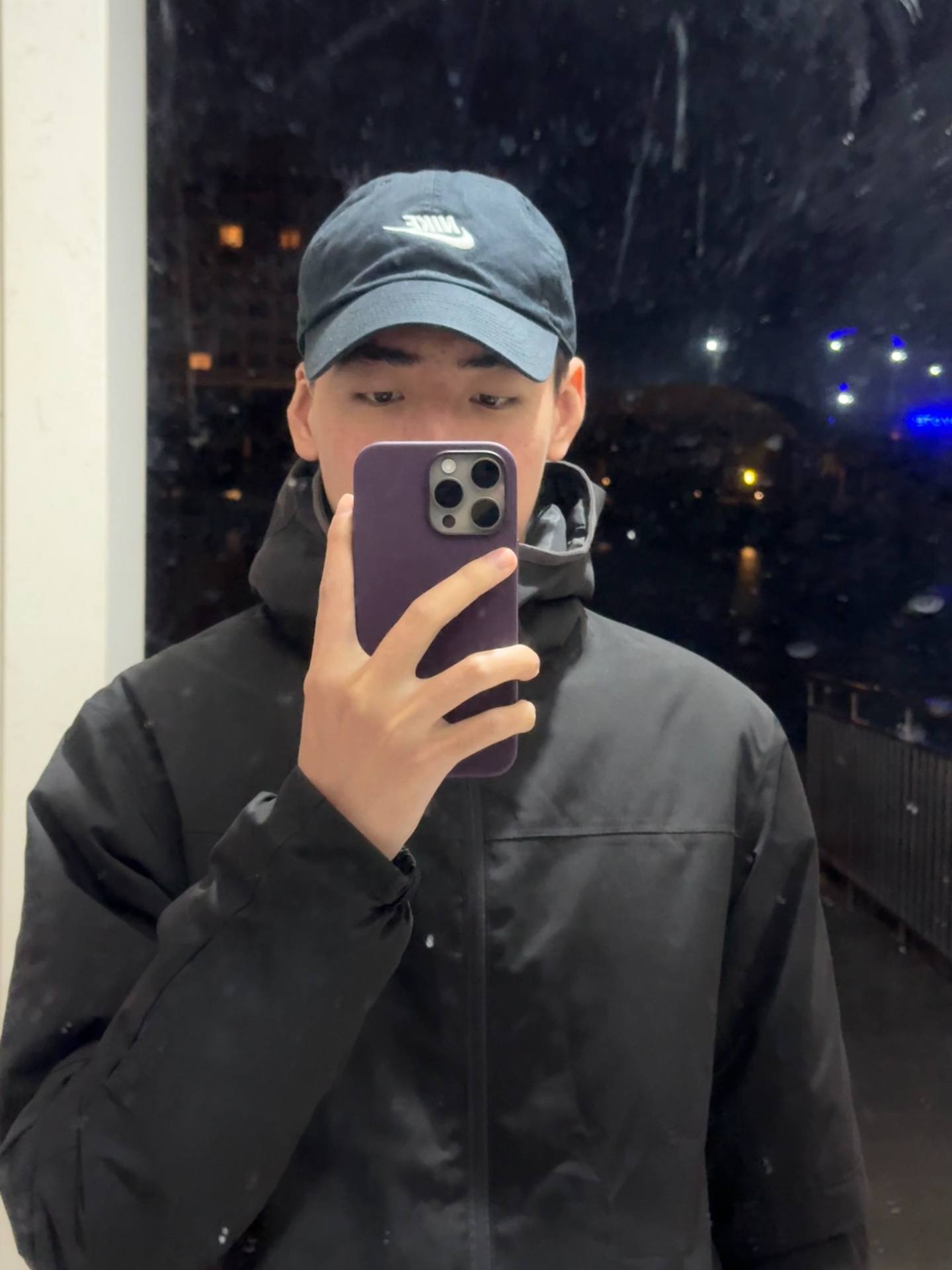 梅子色配冬夜，还挺搭🎩