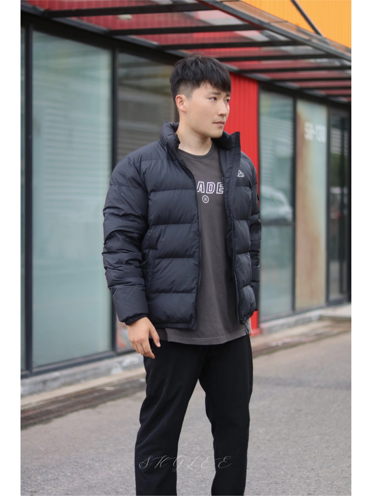 不光轻，版型也是帅到位了🫣