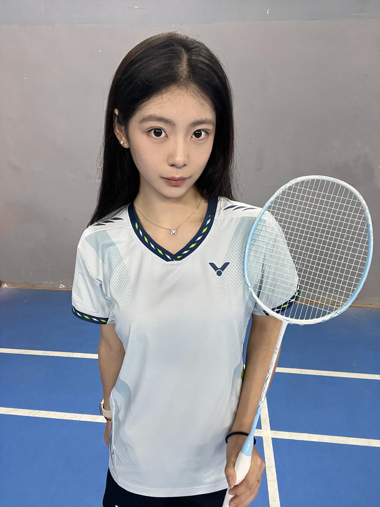 打球也能穿得很靓🏸
