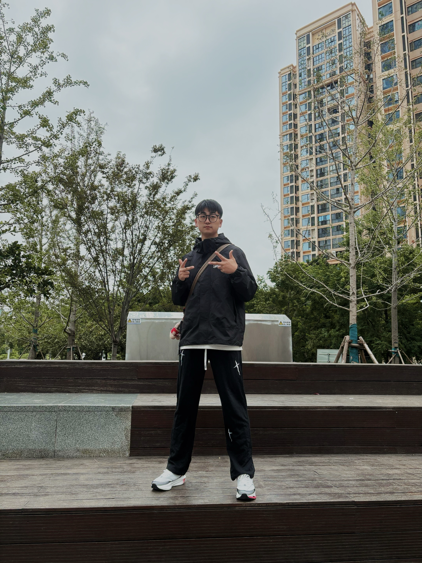 果然冲锋衣就是男人最帅的武器