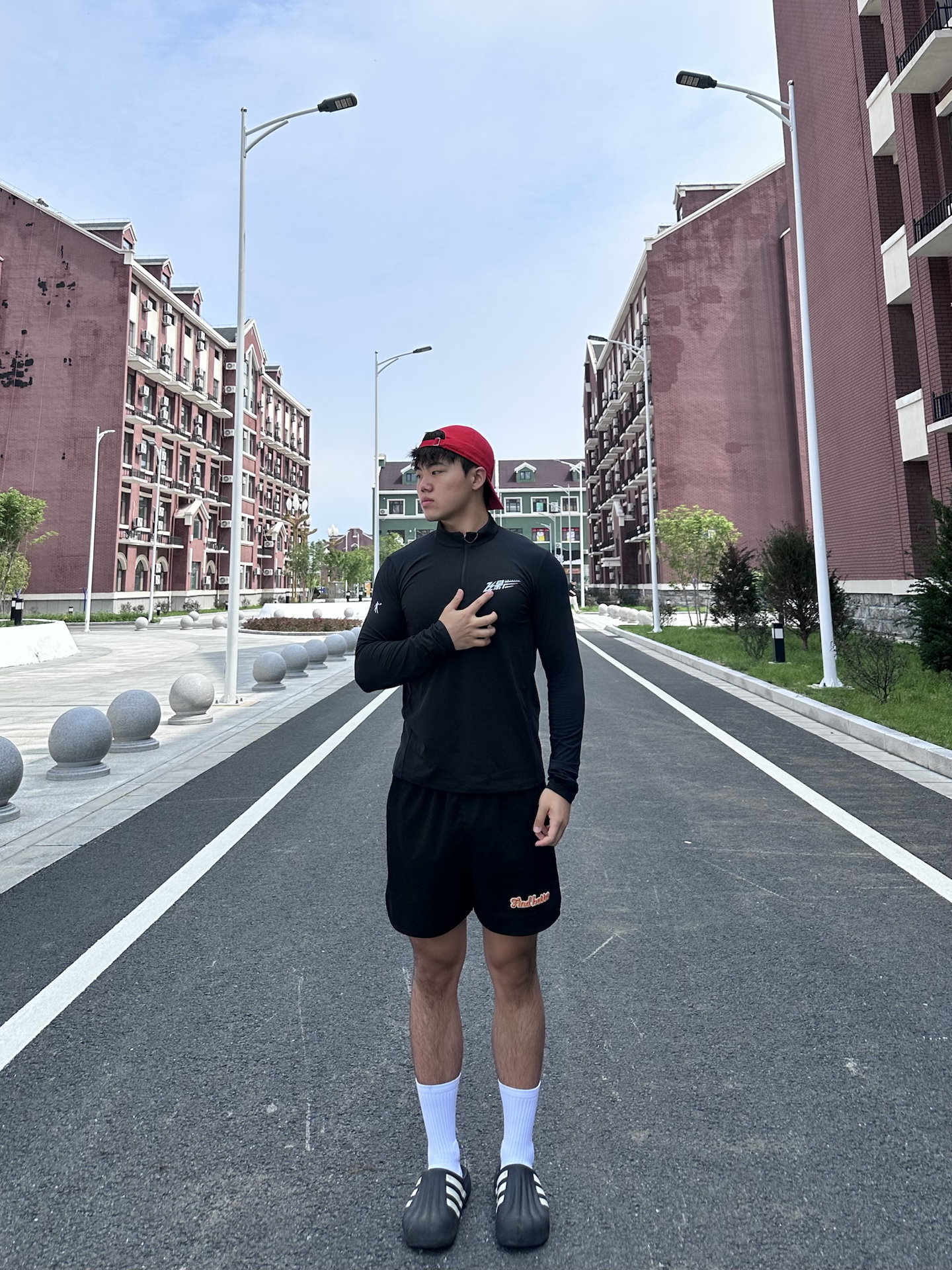 运动男孩看过来👀 这件好显身材