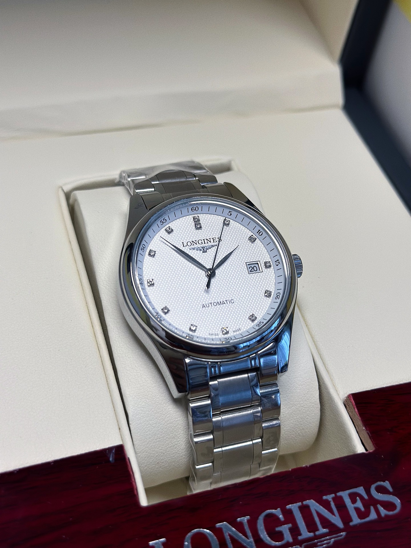 商务休闲都适配！这表戴出精致感⌚️