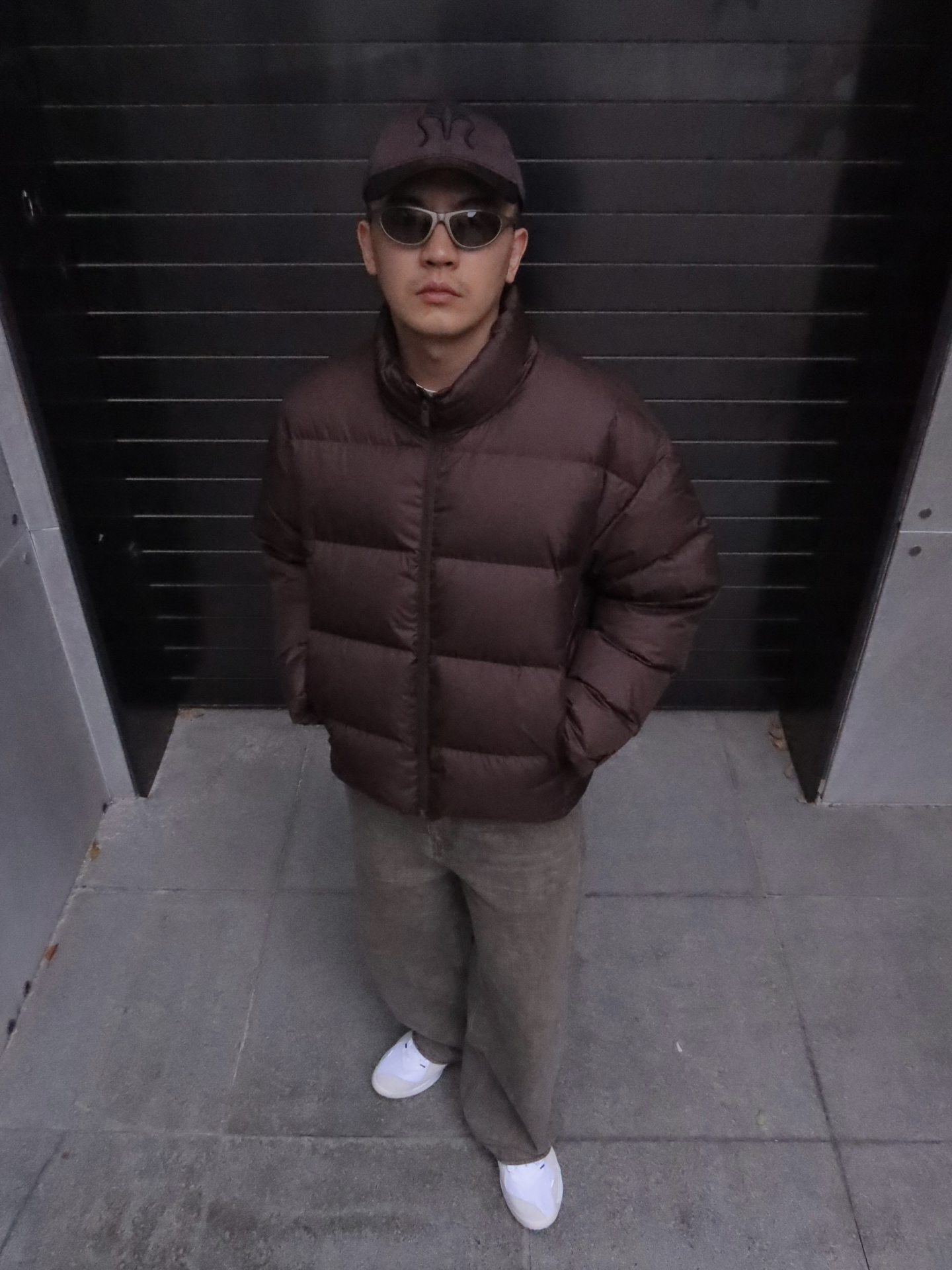 深棕羽绒服，秋冬氛围感穿搭神器🥾