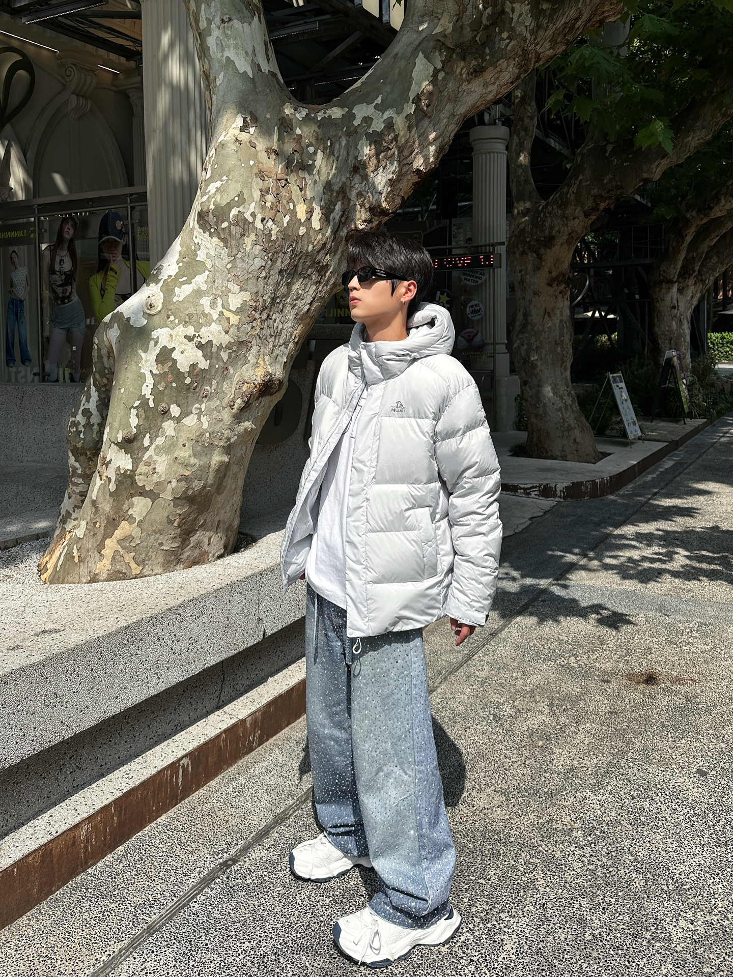 浅色系羽绒服，秋冬氛围感拿捏🤩
