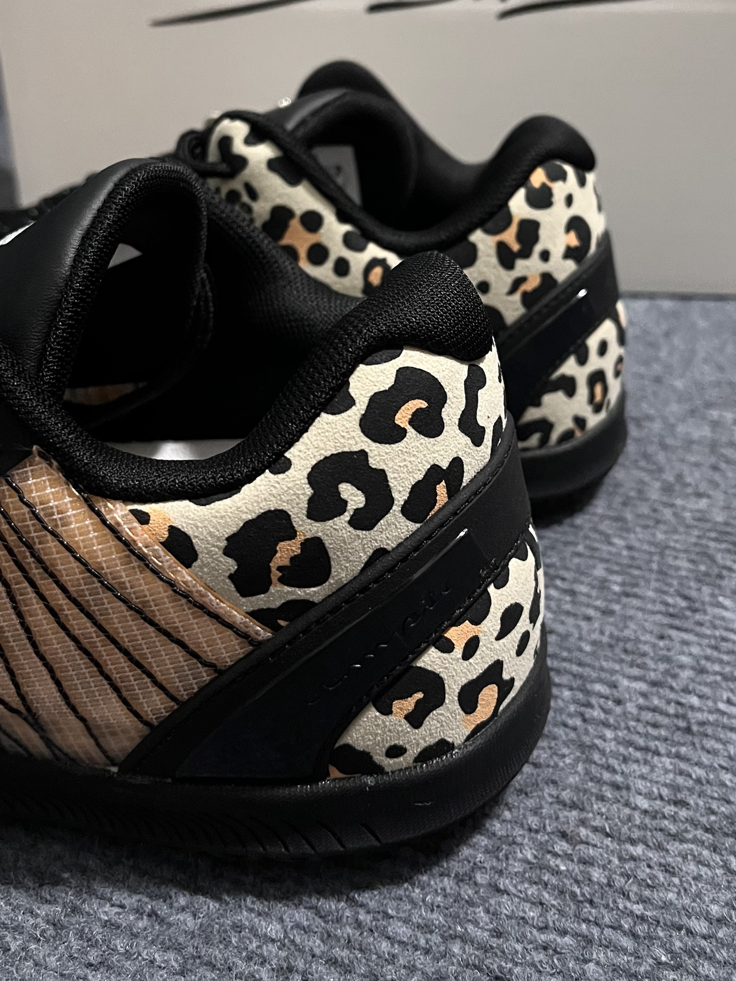 豹纹控看过来！这鞋太戳我了🥳