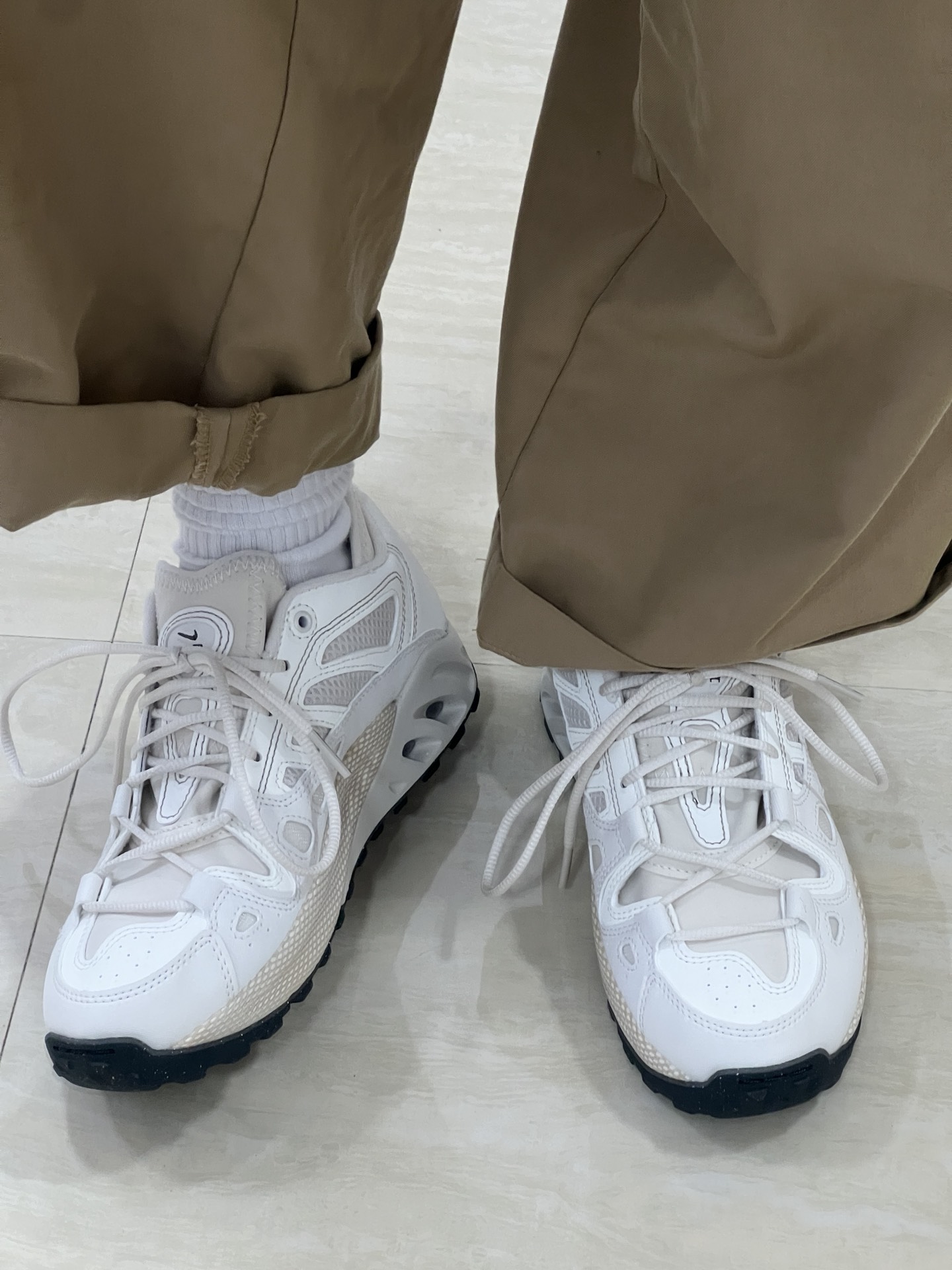 谁懂！这鞋把松弛感焊脚上
