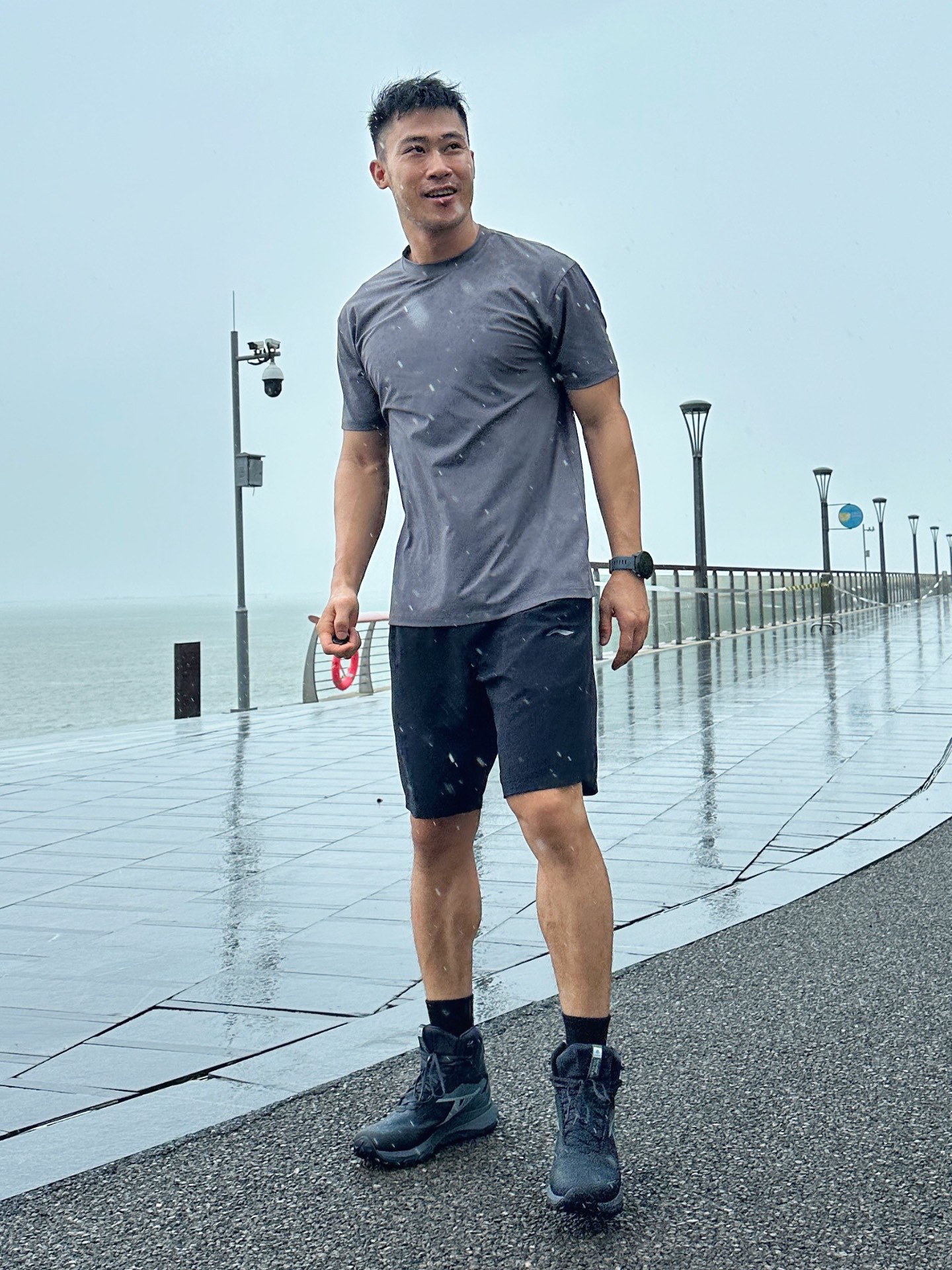 雨天暴走也干爽谁懂！