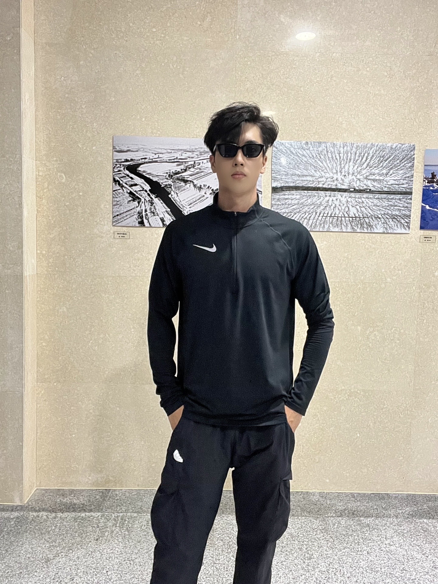 简约黑调运动风，拿捏随性态度🎧
