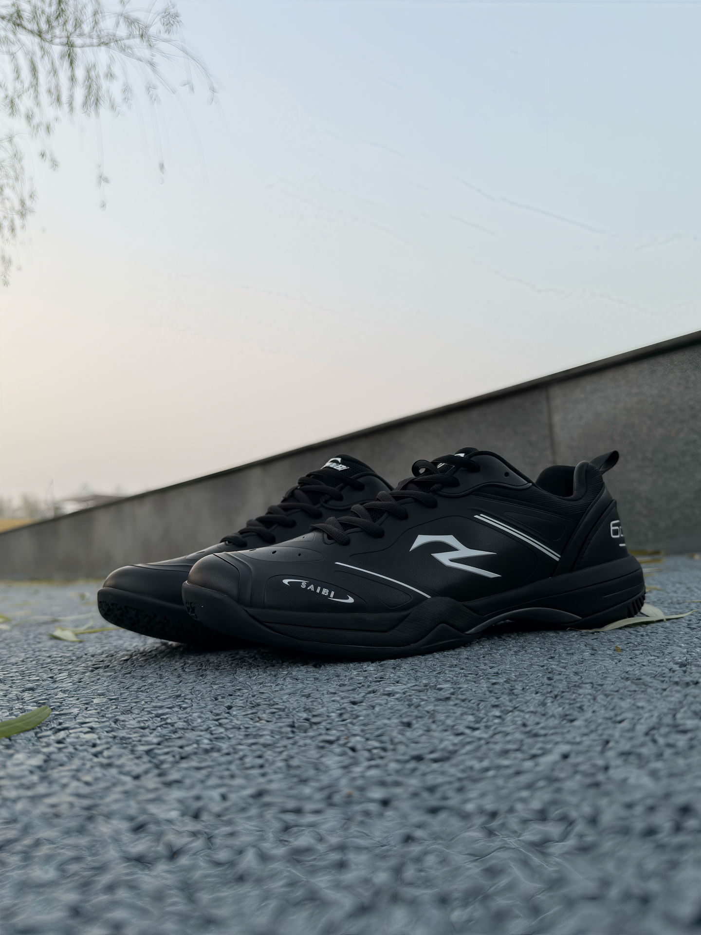 新人第一次免单开箱_𝒔𝒂𝒊𝒃𝒊塞比羽毛球鞋,颜值与性能双拿捏!