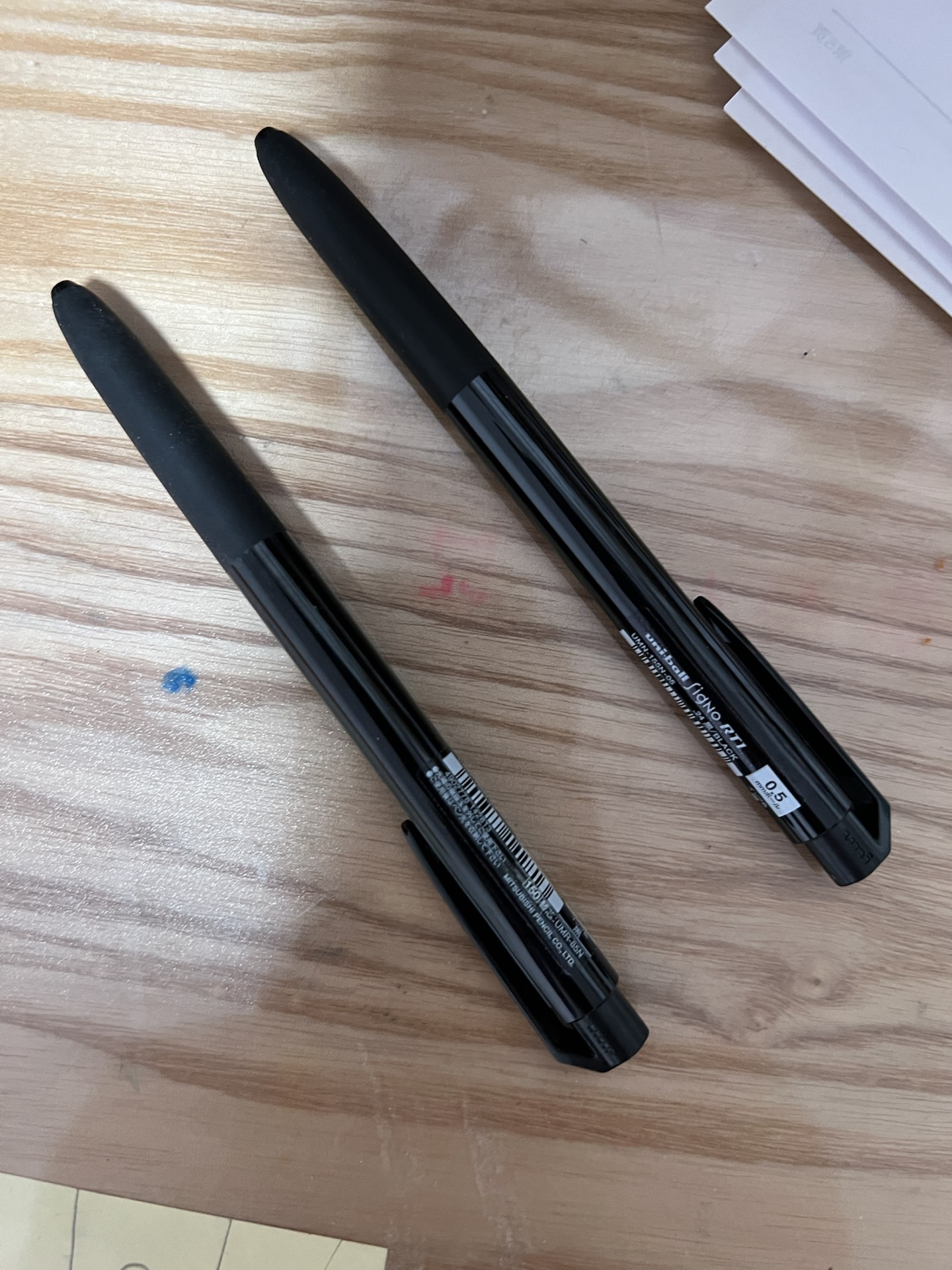 办公党爱用的顺滑按动笔分享🖊️