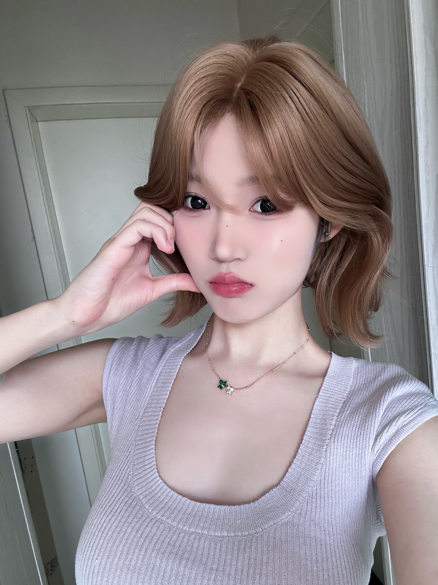 把春天戴在颈间啦🌸