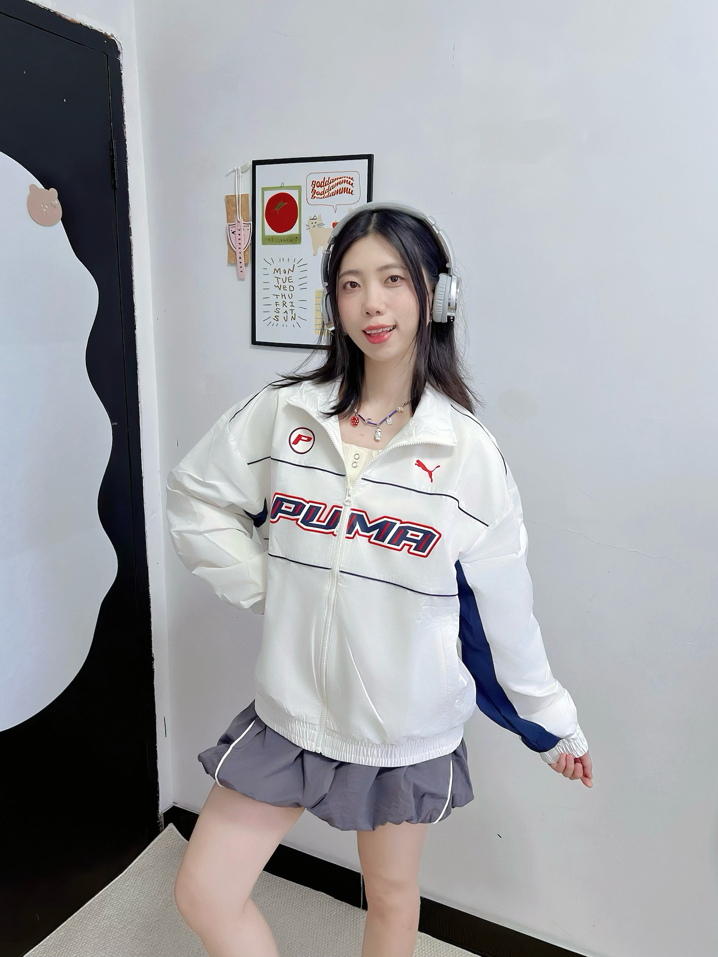 春夏爱惨的轻量运动风外套👟