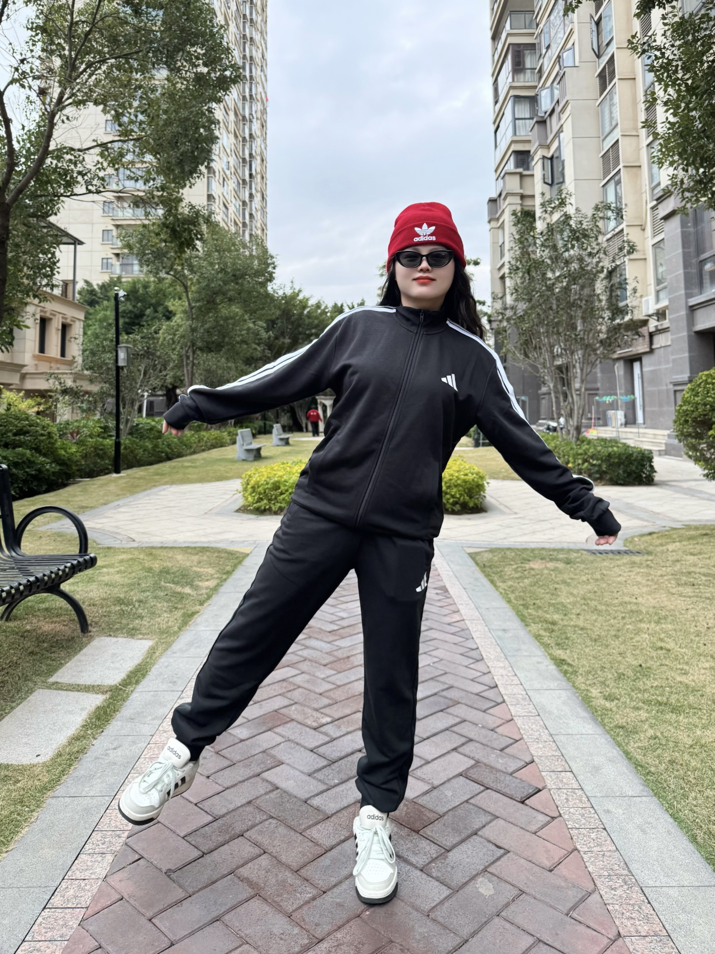 懒人秋冬穿搭 一套就够酷🕶️