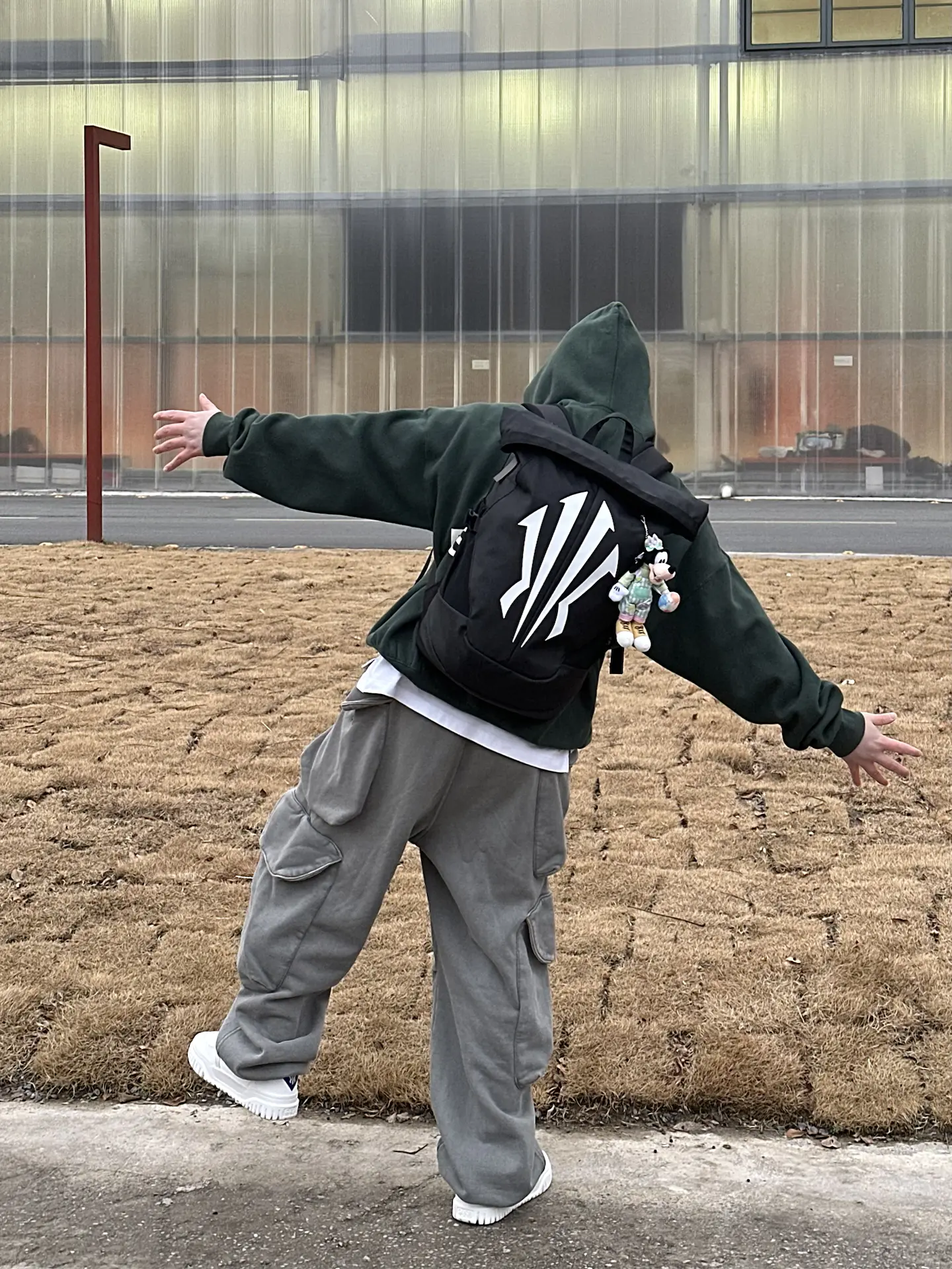 这双欧文厚底小白鞋也太帅了👟