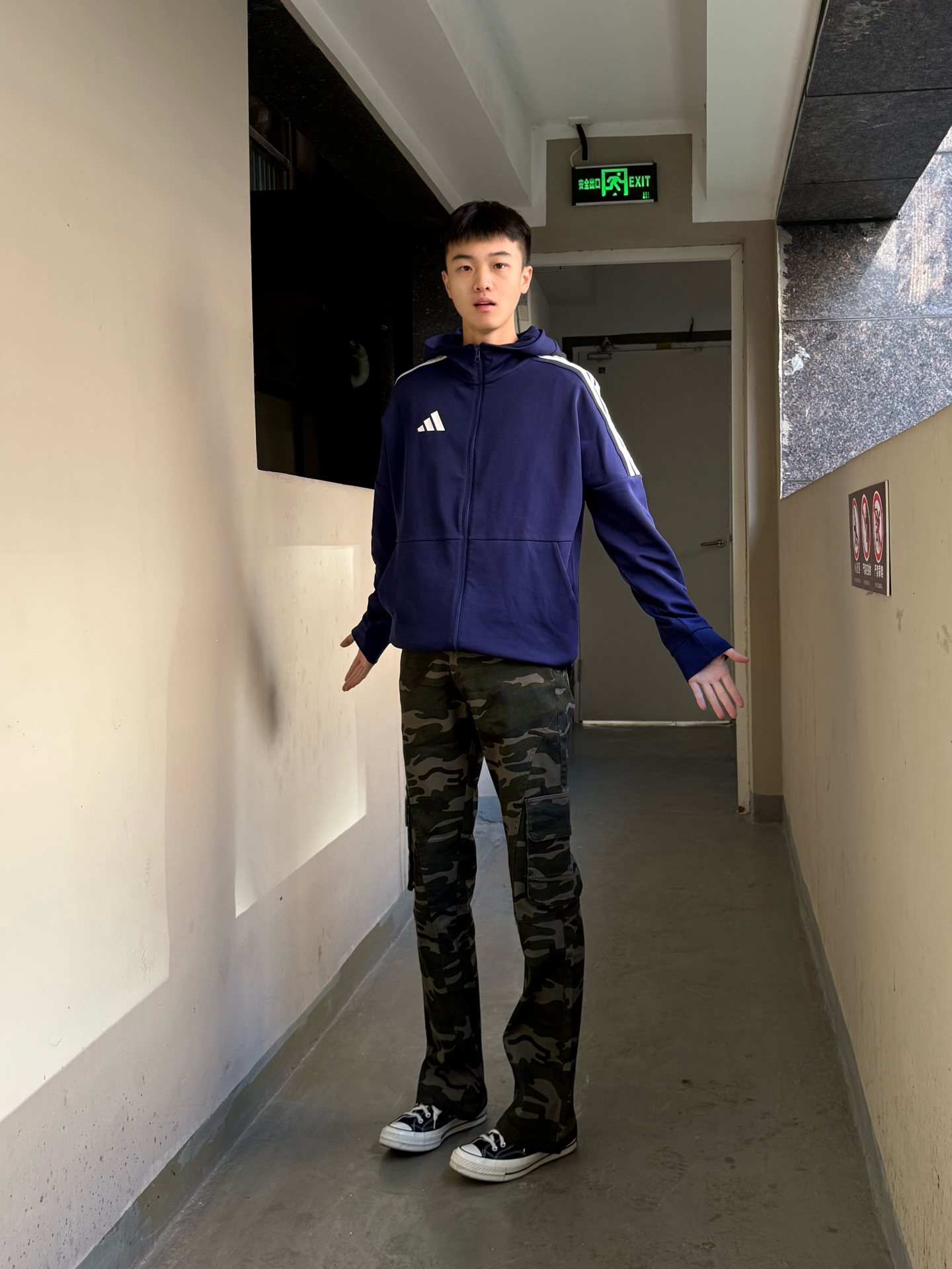 撞色穿搭，轻松拿捏美式复古风