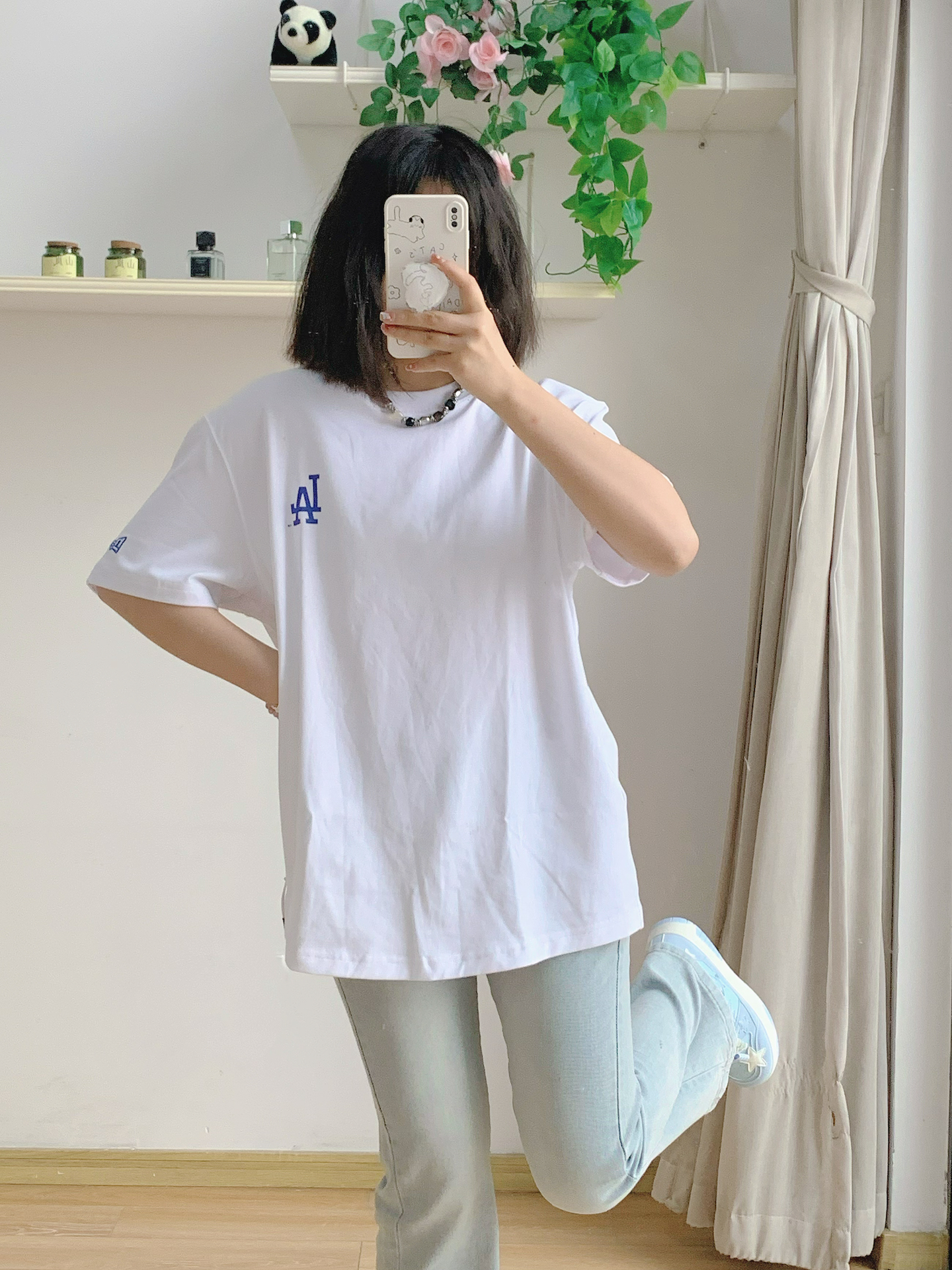 青春感拉满的白T穿搭