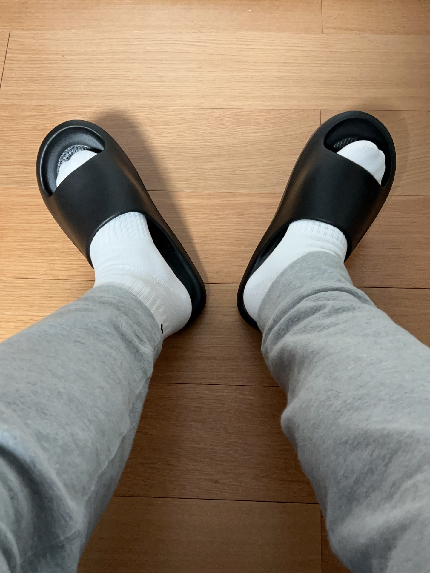 谁懂！踩💩感拖鞋真的好绝