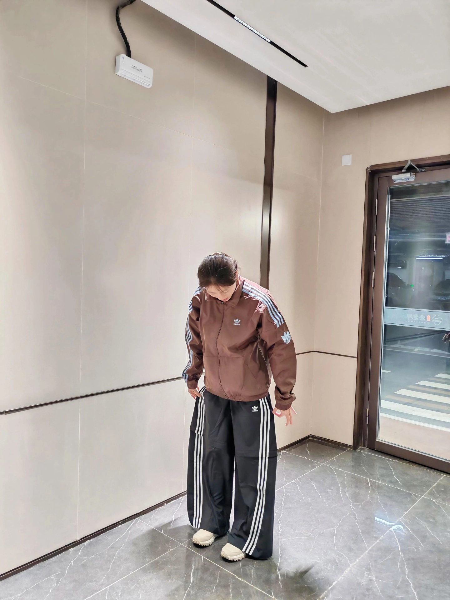 今日穿搭OOTD阿迪运动风套装