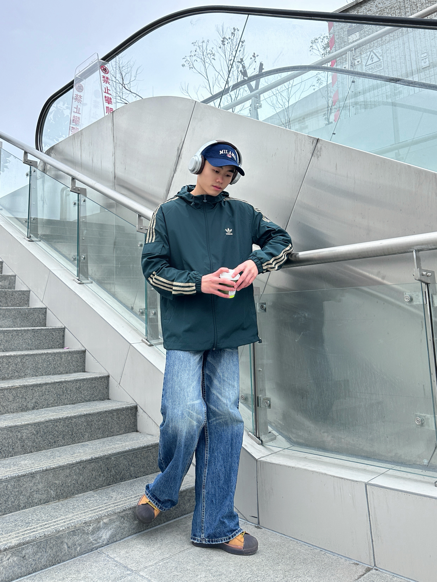 衣服不紧轻缓挺括❗️ 深绿色耐脏好打理