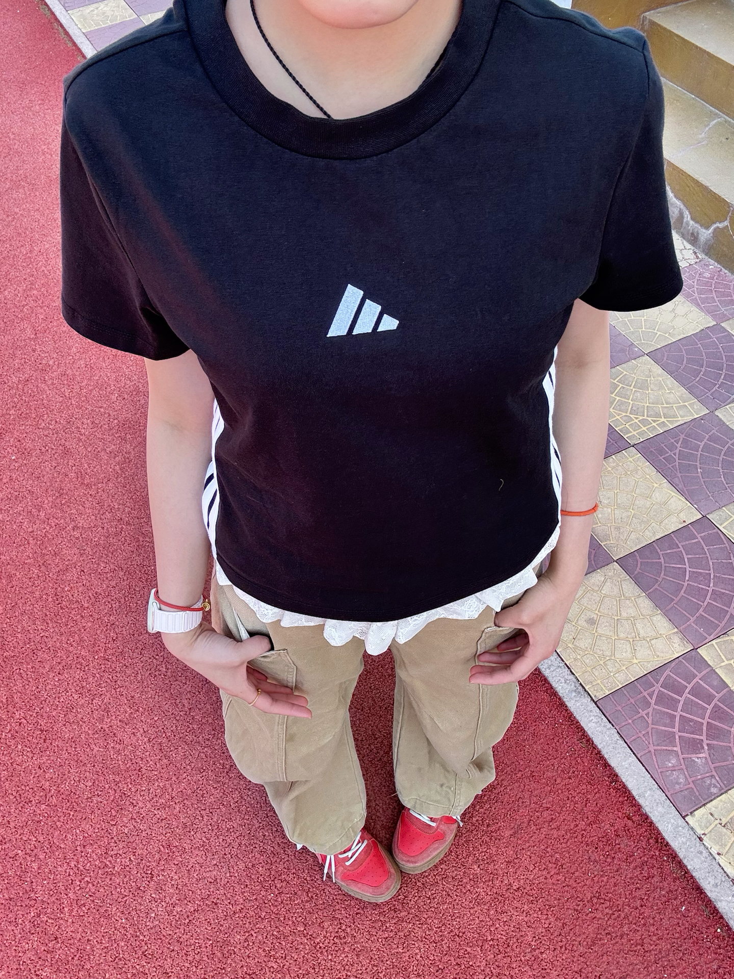 甜酷风短T，早八人本命款😎
