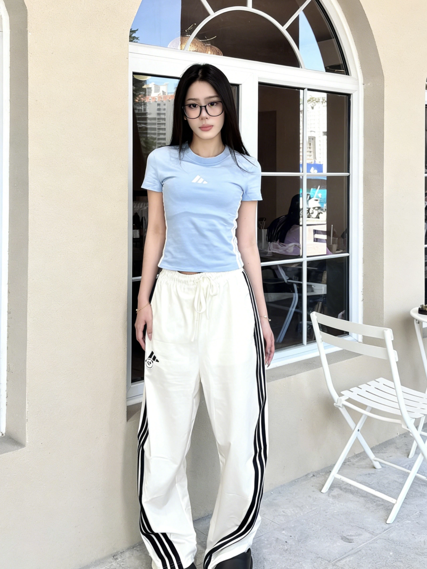 浅蓝短T封神！春夏松弛感穿搭密码💙