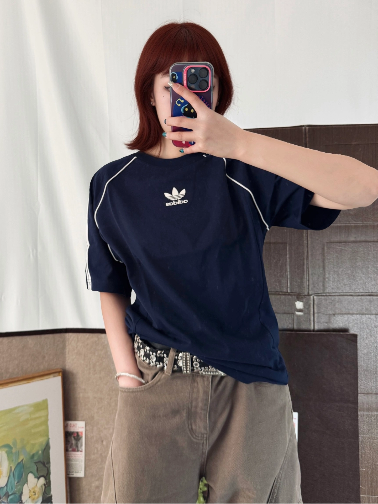 ☘️小个子通勤穿|Adidas藏蓝T+休闲裤=复古少年感
