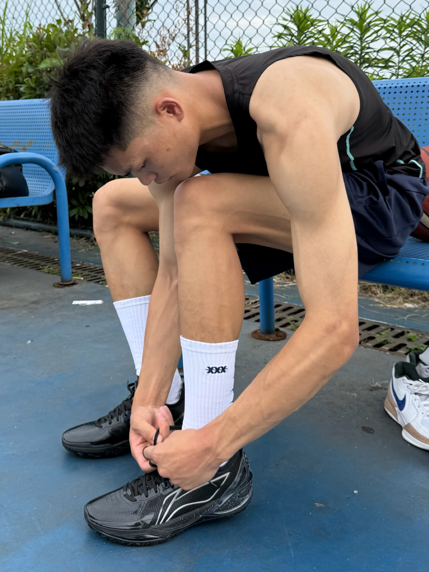 利刃6V2黑武士上脚确实帅啊‼️